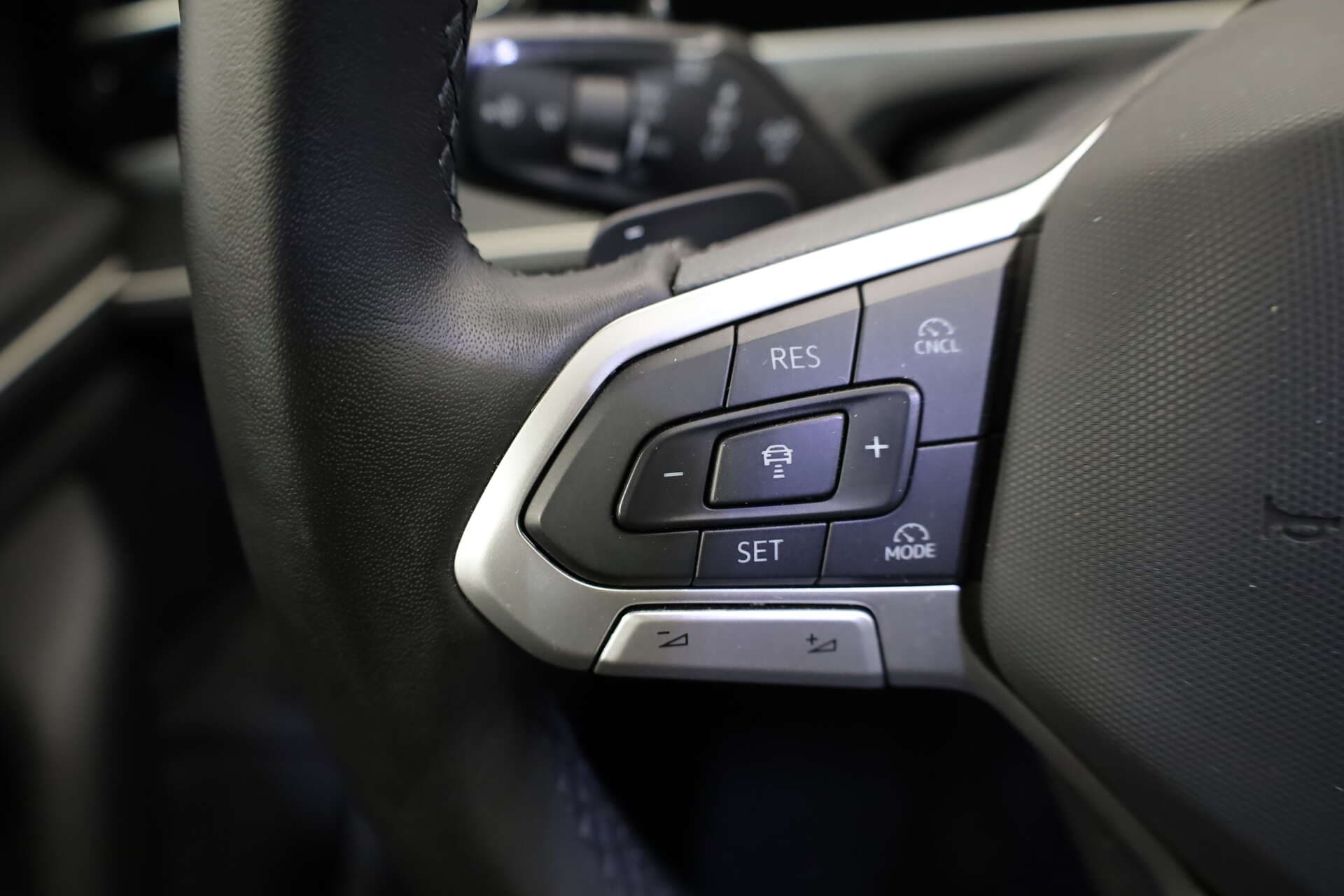VOLKSWAGEN Passat, photo 10 sur 17