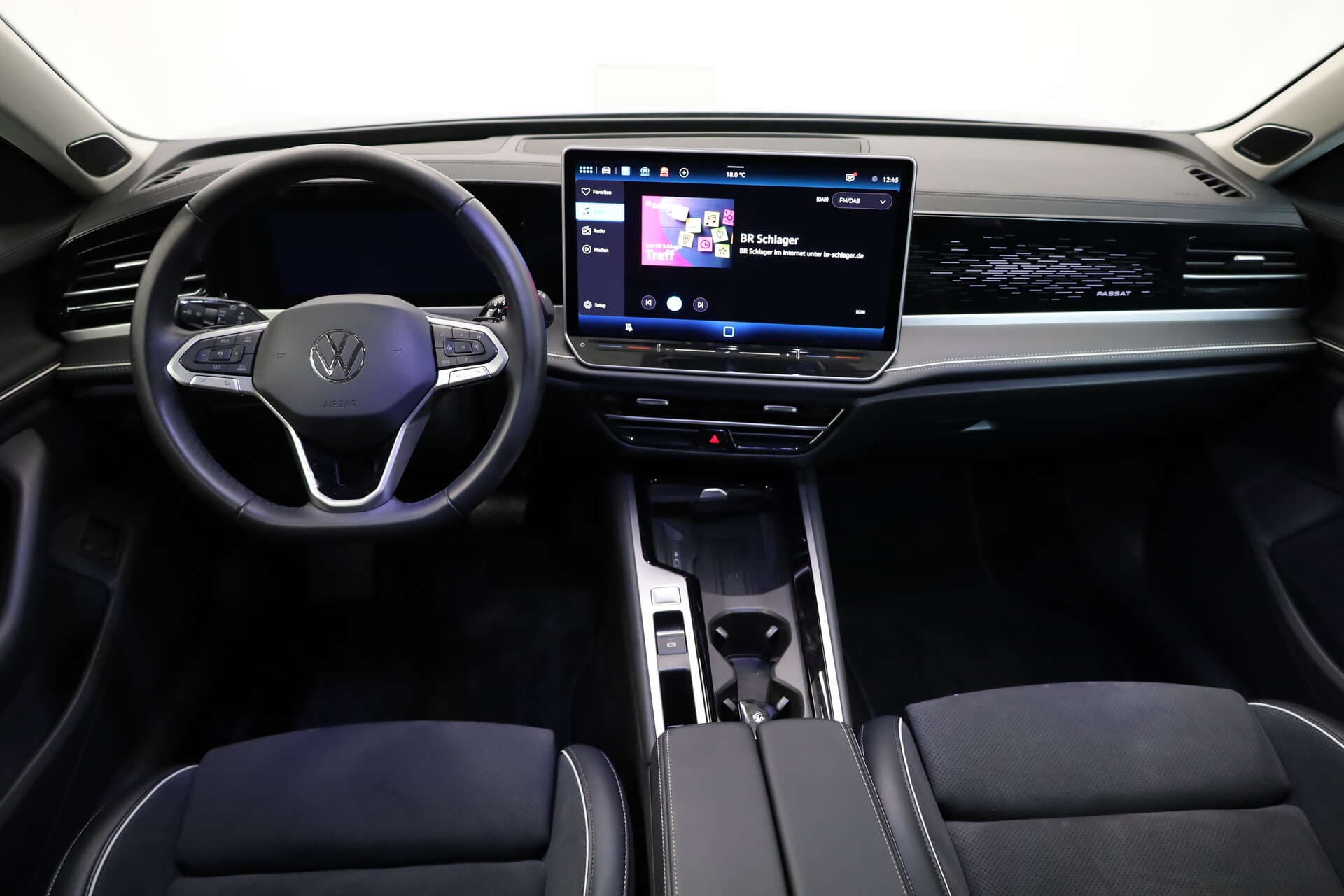 VOLKSWAGEN Passat, photo 7 sur 17