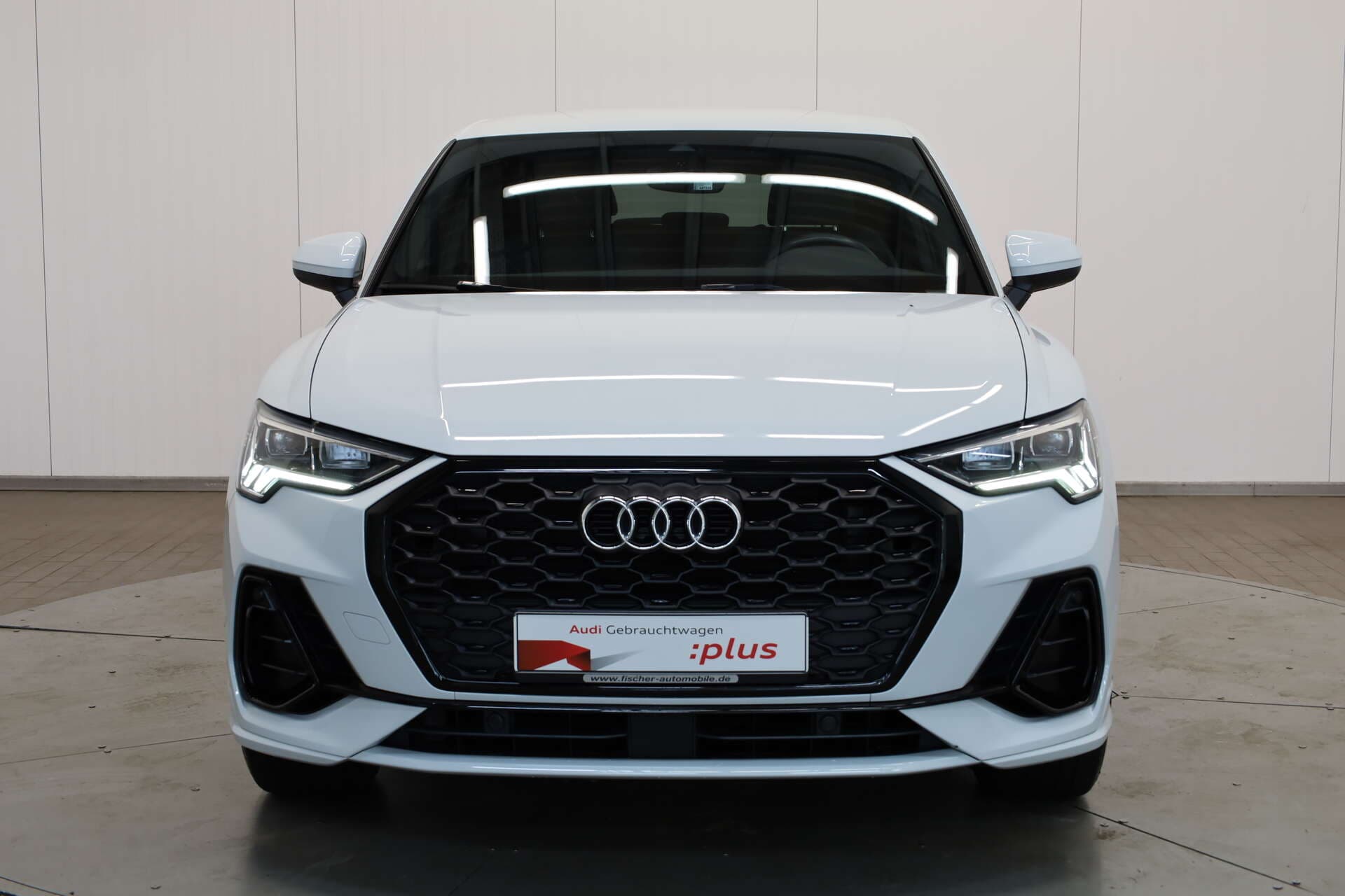 AUDI Q3 Sportback, photo 2 sur 17