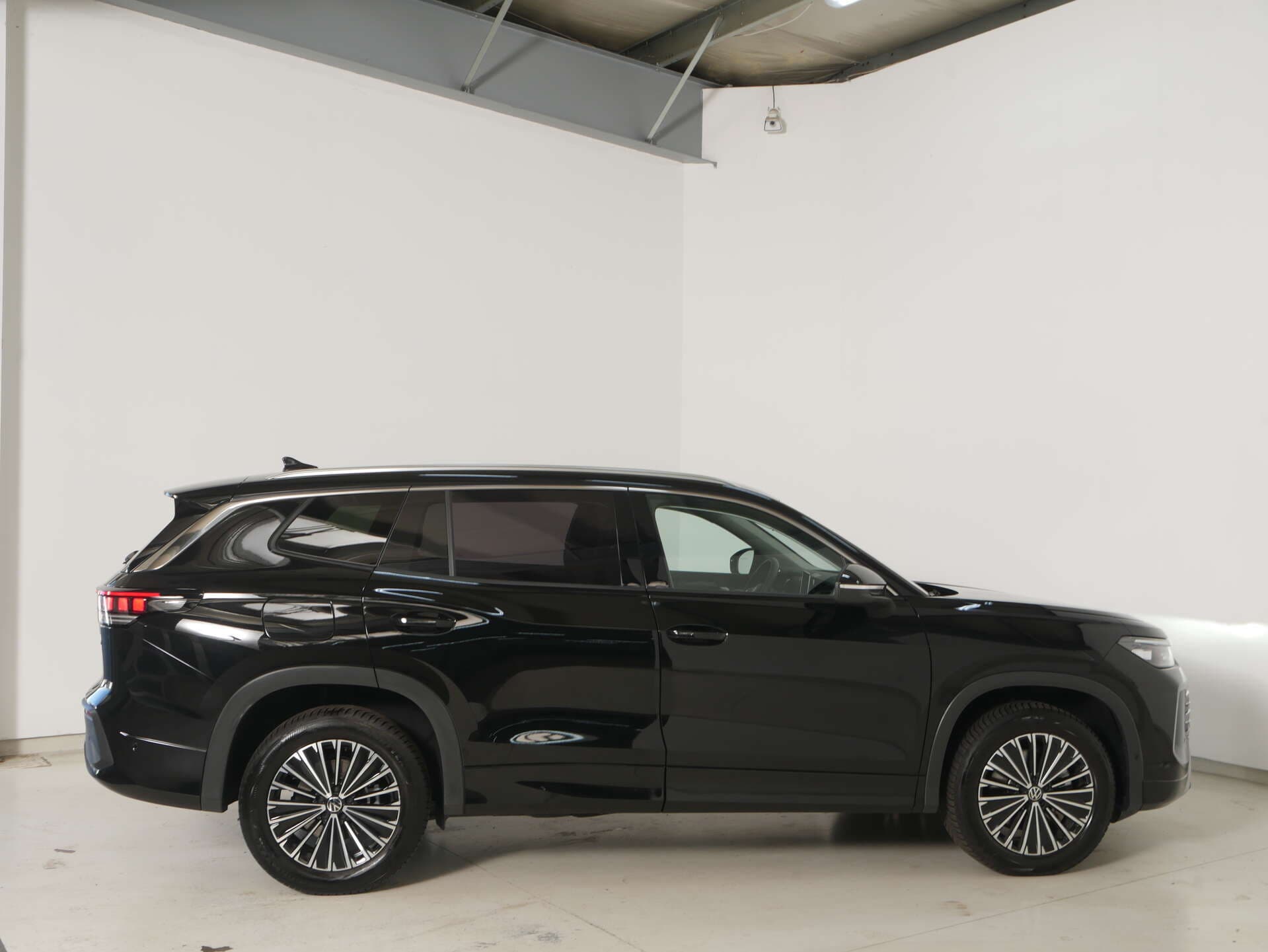 VOLKSWAGEN Tayron, photo 2 sur 17