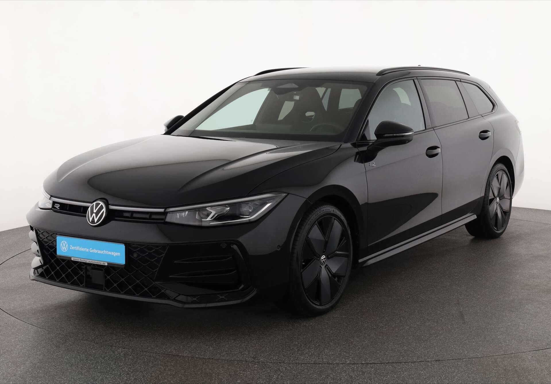 VOLKSWAGEN Passat, photo 1 sur 17