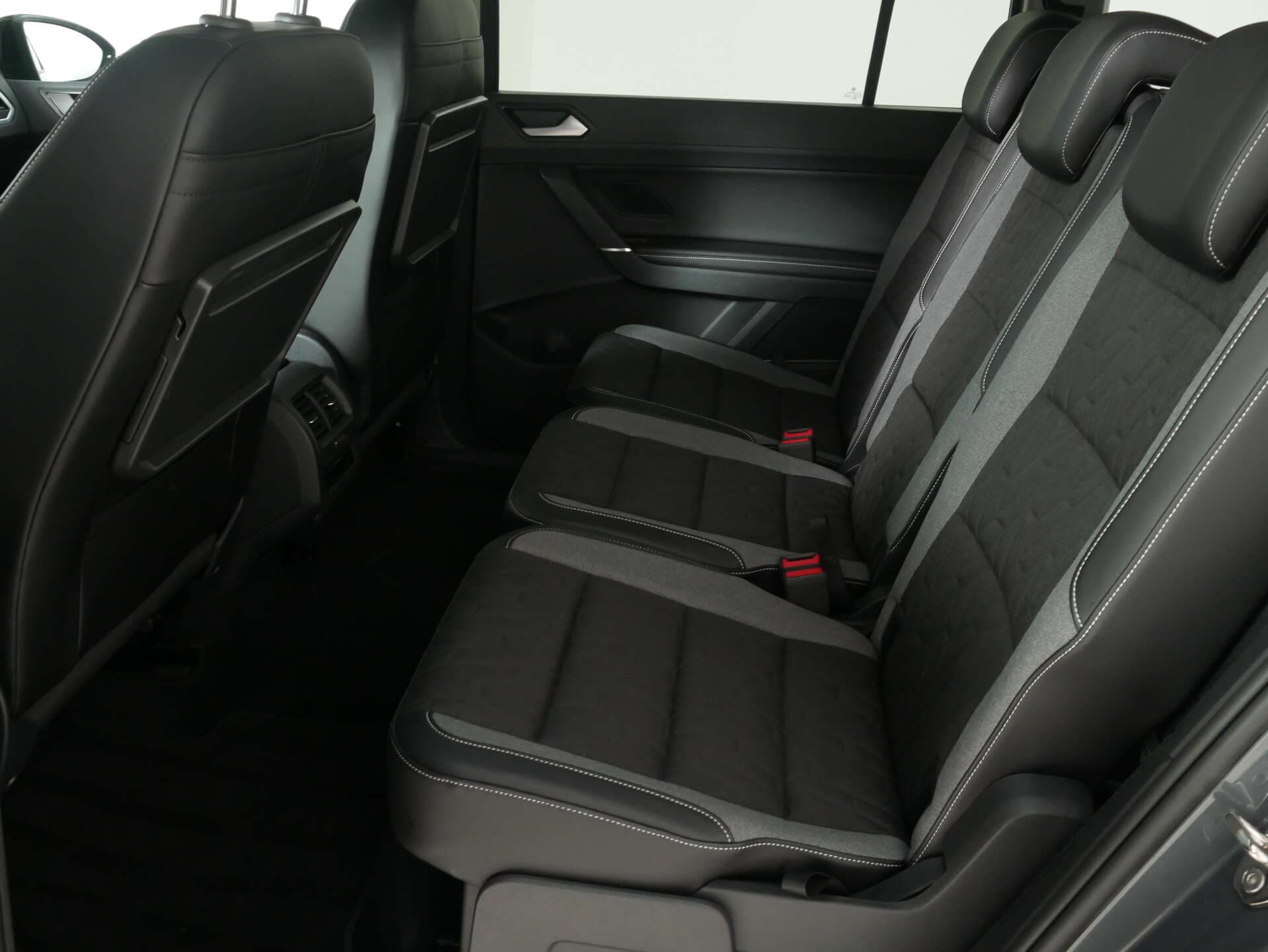 VOLKSWAGEN Touran, photo 11 sur 17