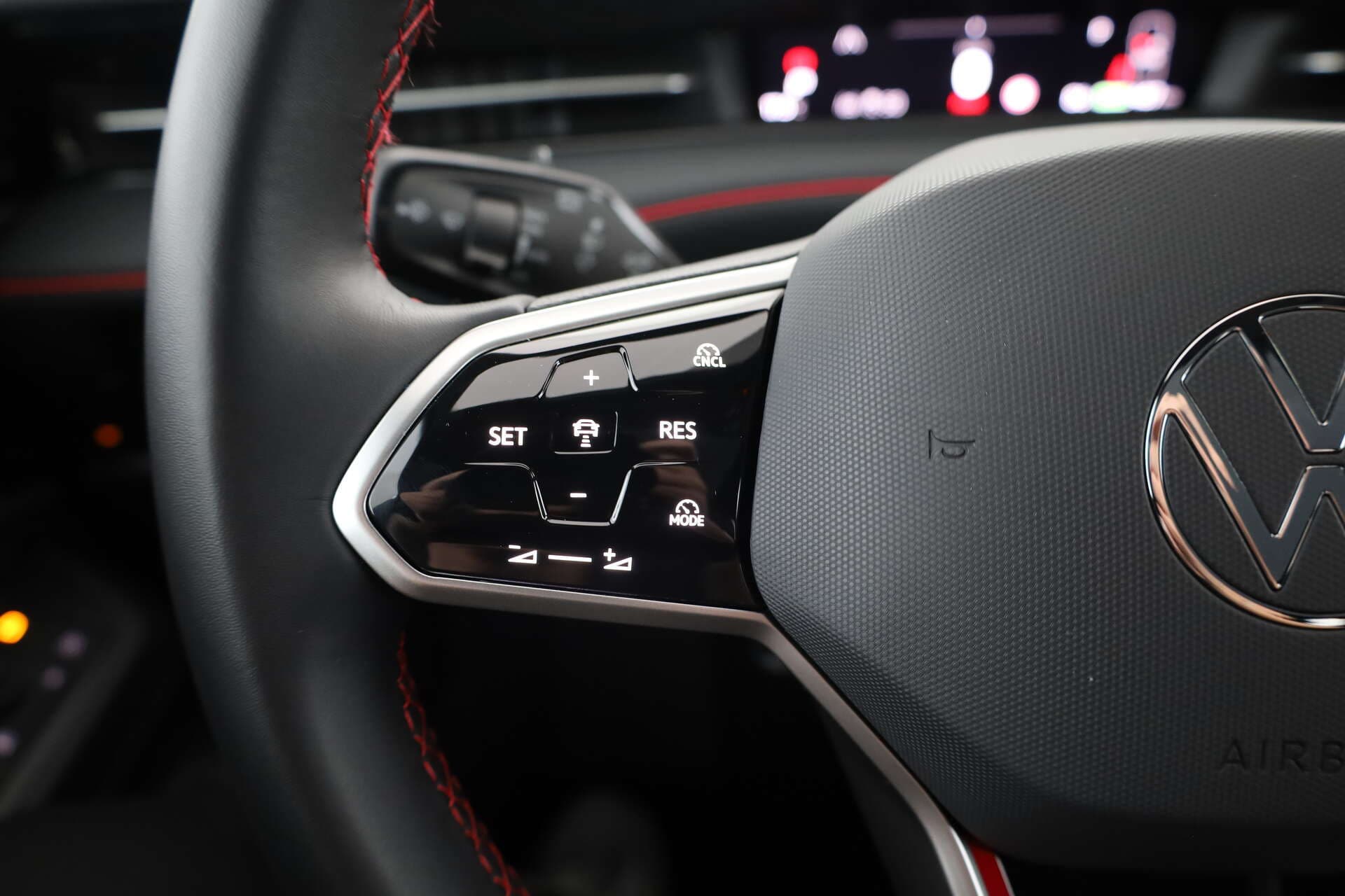 VOLKSWAGEN ID.7 Tourer, photo 15 sur 17