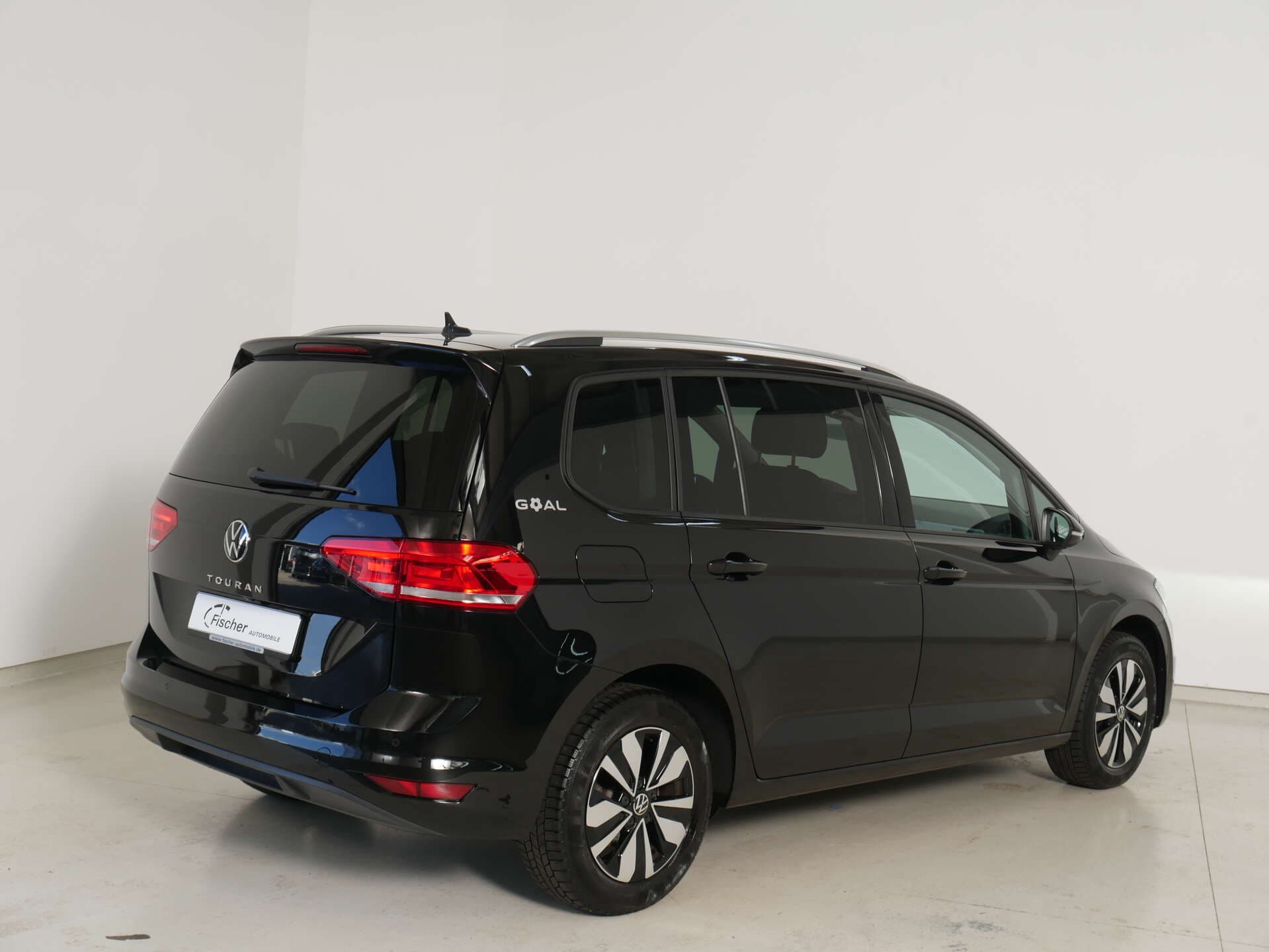 VOLKSWAGEN Touran, photo 3 sur 17