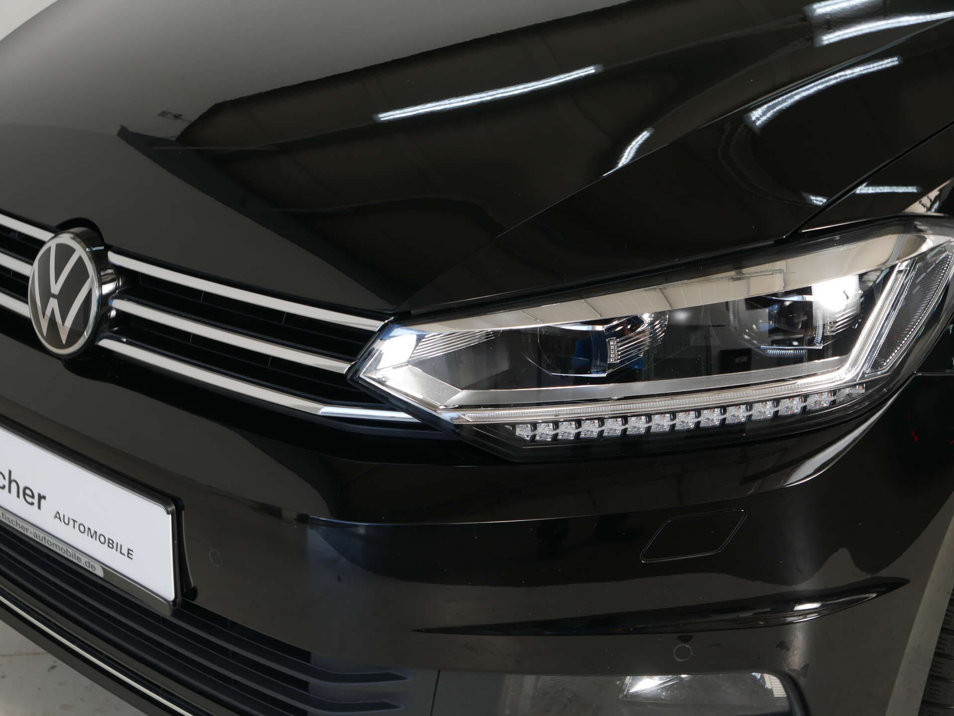 VOLKSWAGEN Touran, photo 6 sur 17
