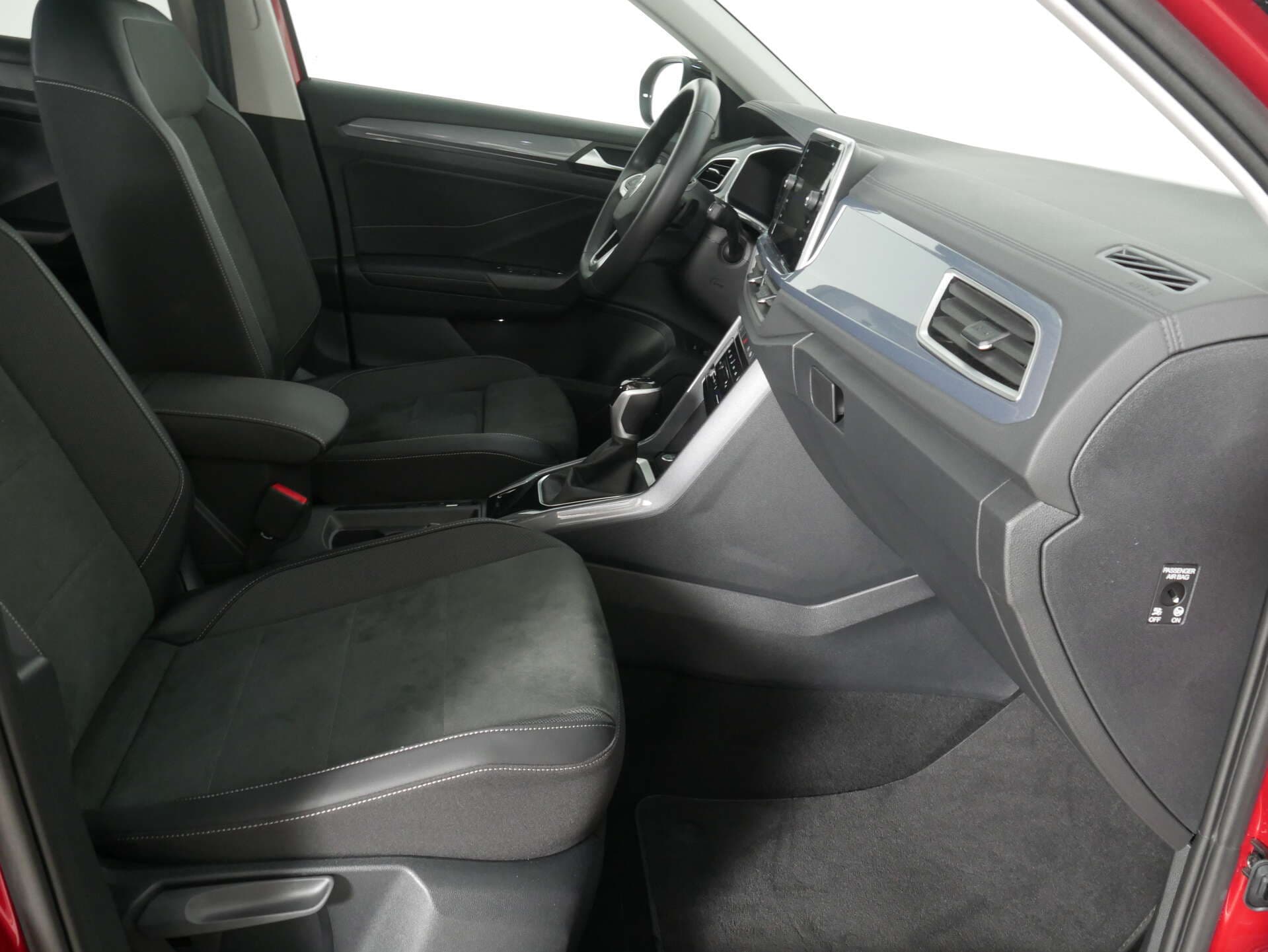 VOLKSWAGEN T-Roc, photo 15 sur 17