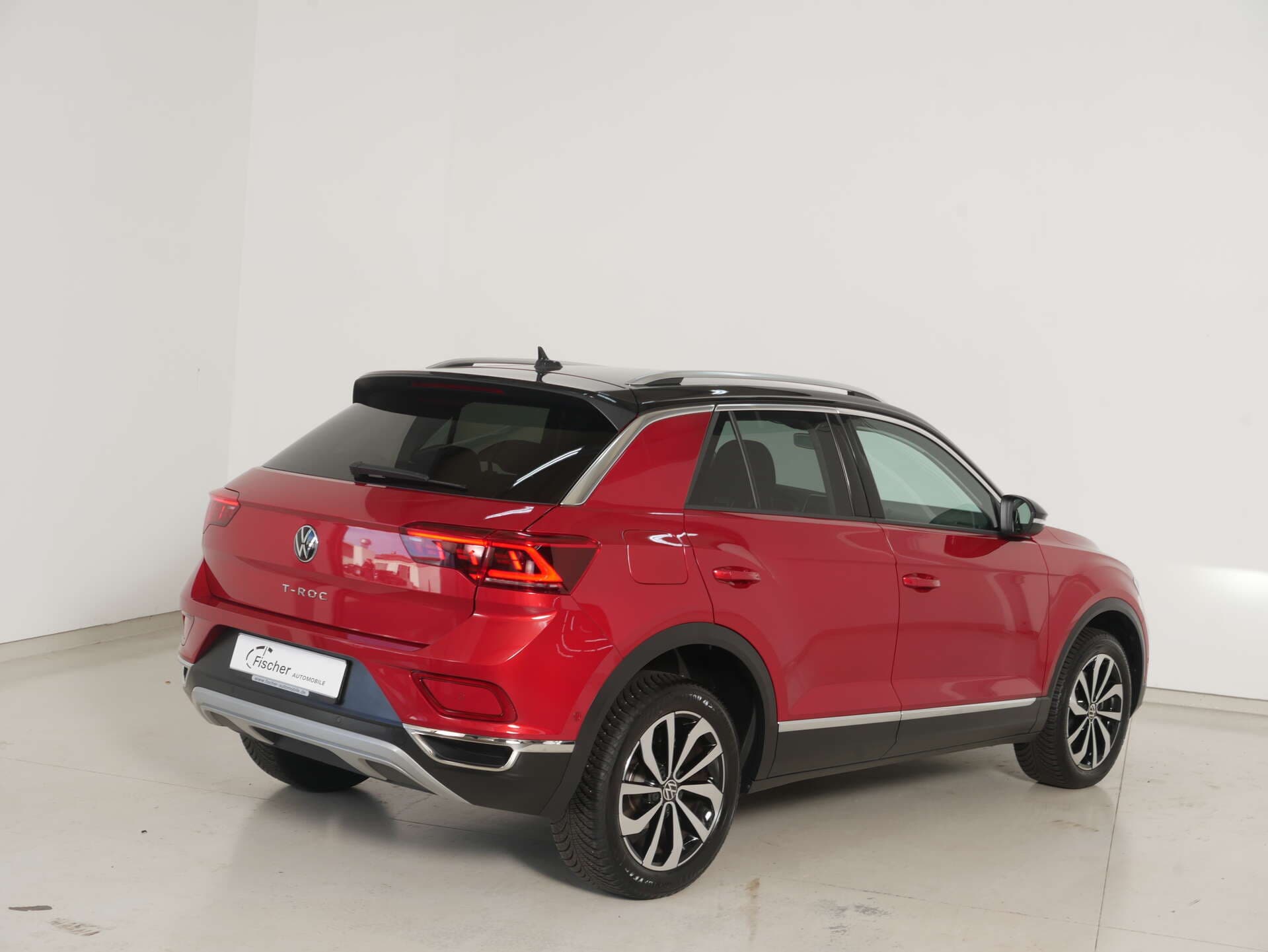VOLKSWAGEN T-Roc, photo 3 sur 17
