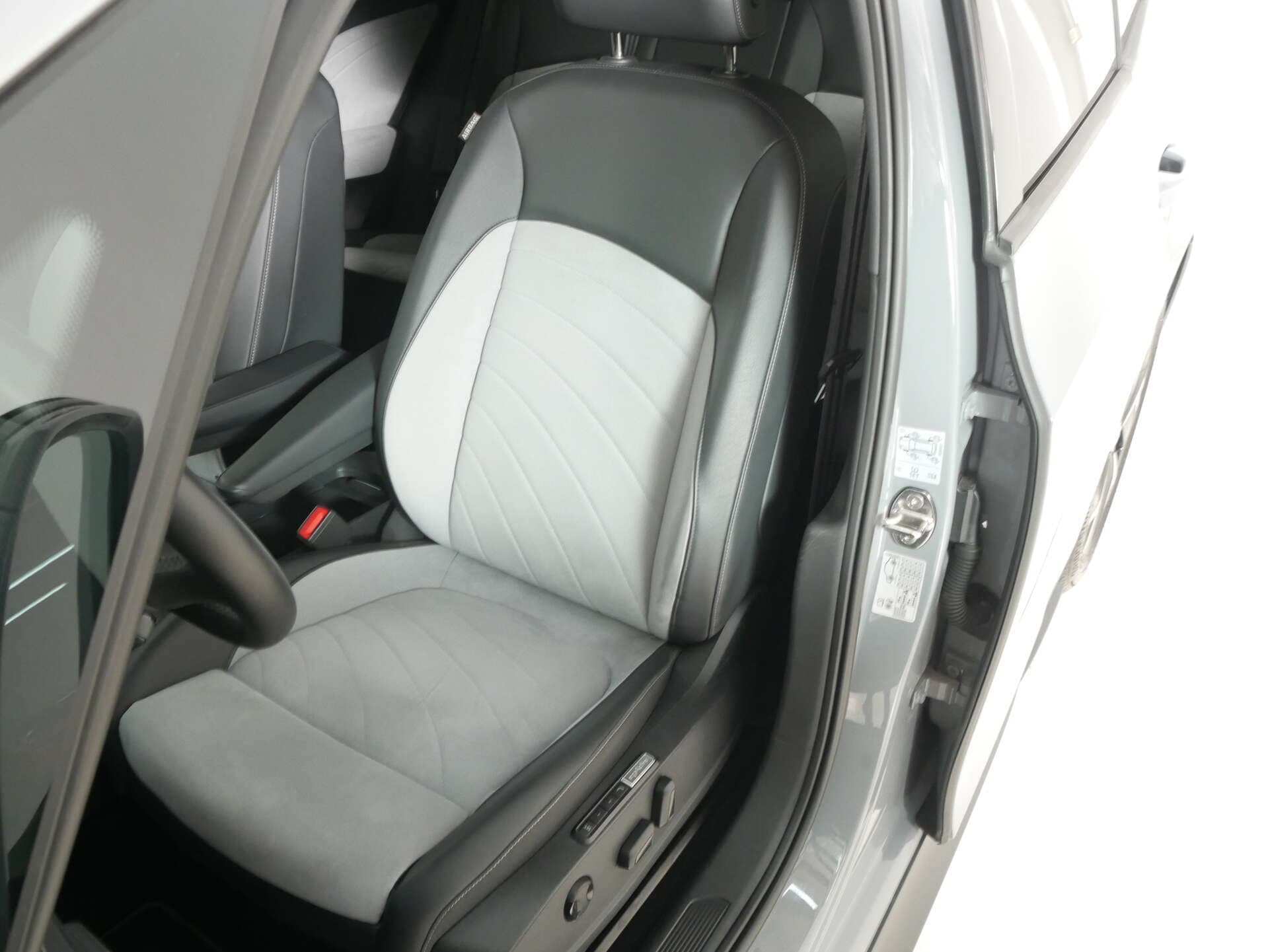 VOLKSWAGEN ID.3, photo 9 sur 17