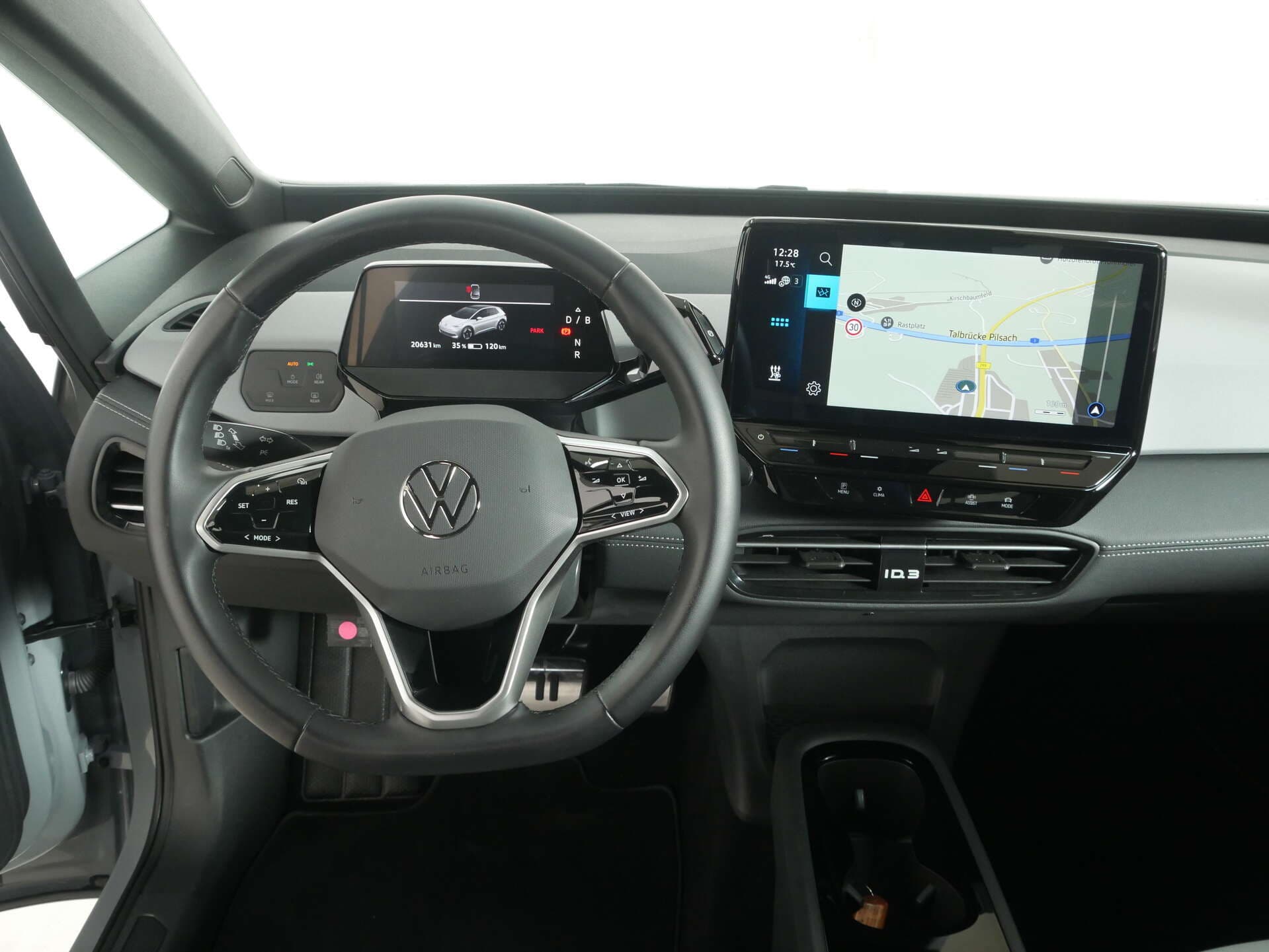 VOLKSWAGEN ID.3, photo 12 sur 17