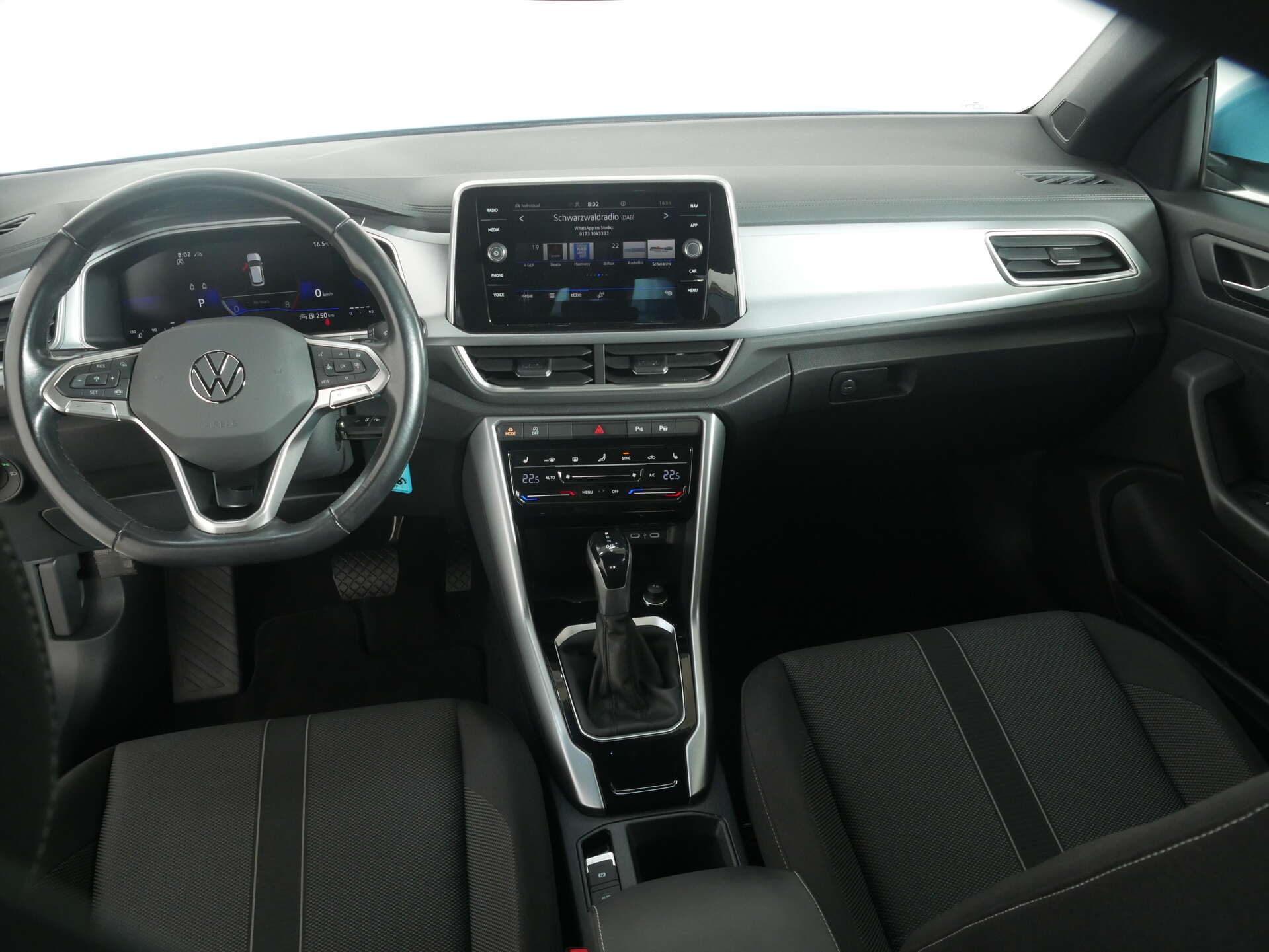 VOLKSWAGEN T-Roc Cabriolet, photo 14 sur 17
