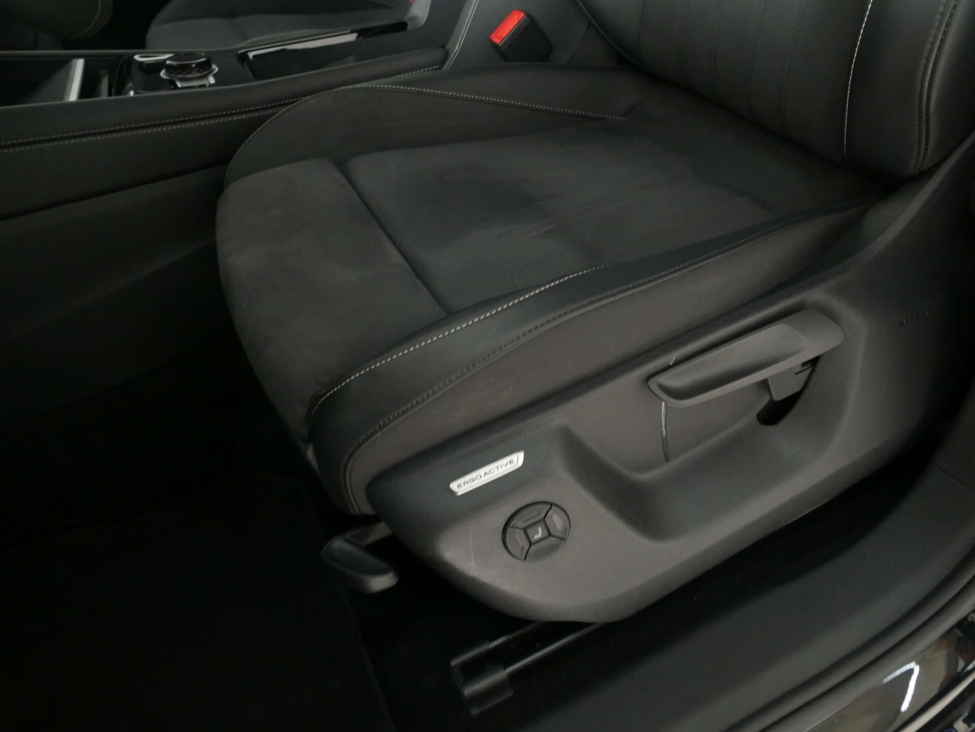 VOLKSWAGEN Tiguan, photo 13 sur 17