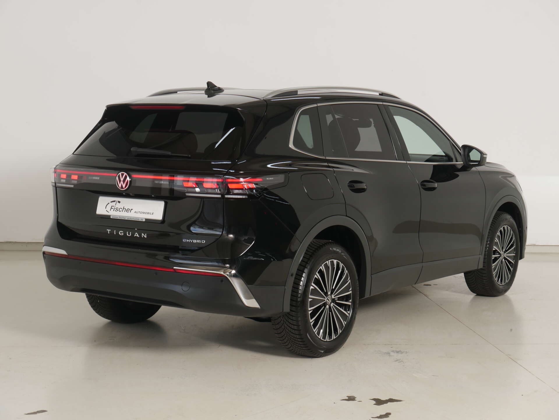 VOLKSWAGEN Tiguan, photo 3 sur 17