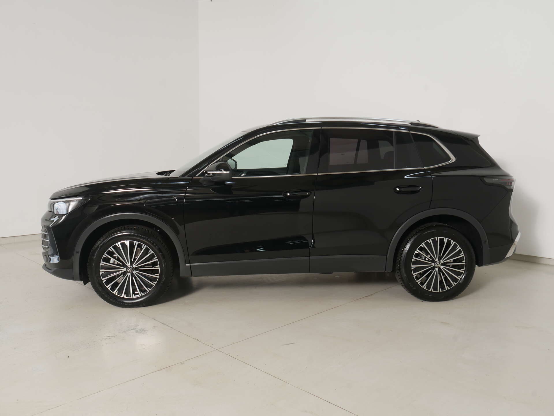 VOLKSWAGEN Tiguan, photo 5 sur 17