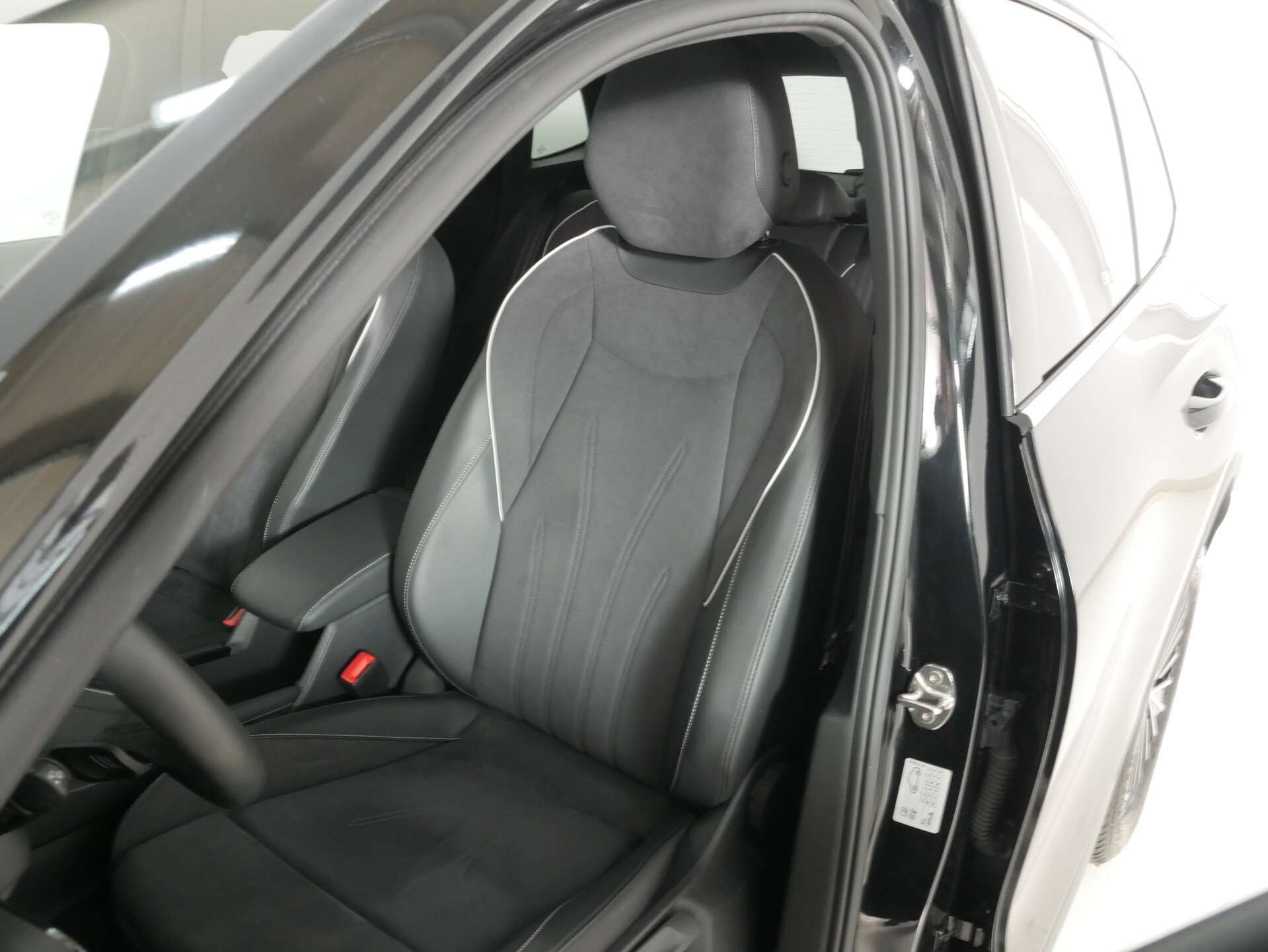 VOLKSWAGEN Tiguan, photo 8 sur 17