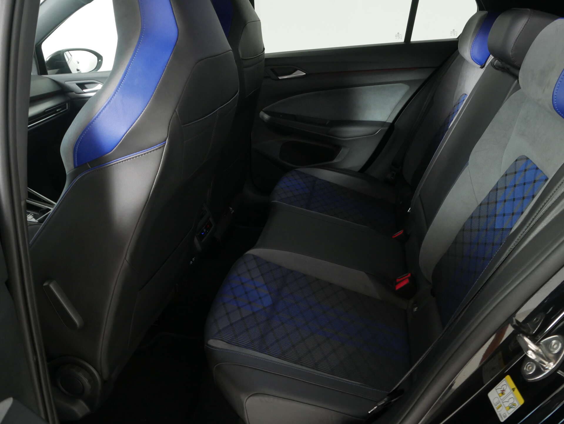 VOLKSWAGEN Golf, photo 11 sur 17
