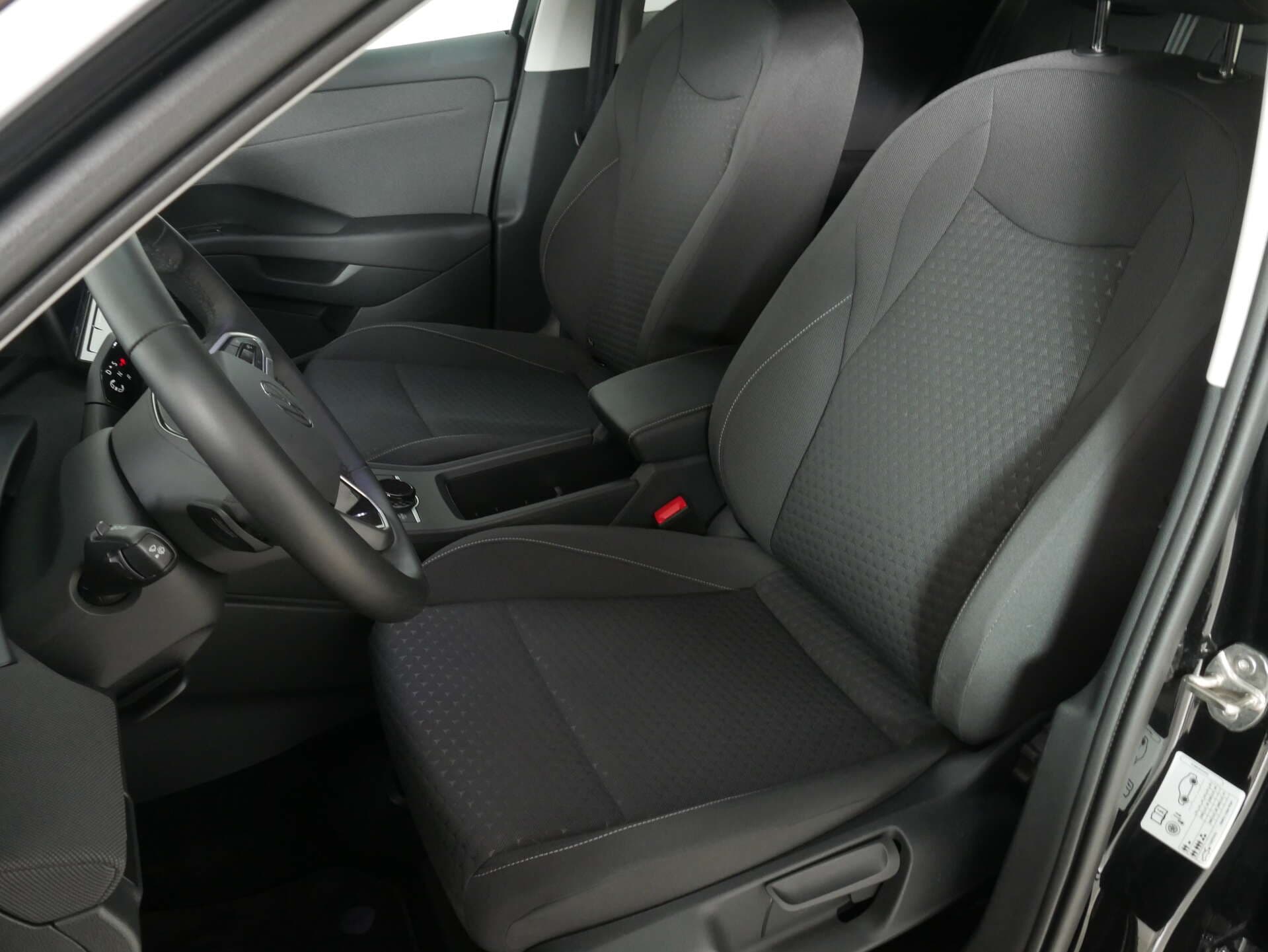 VOLKSWAGEN T-Roc, photo 9 sur 17