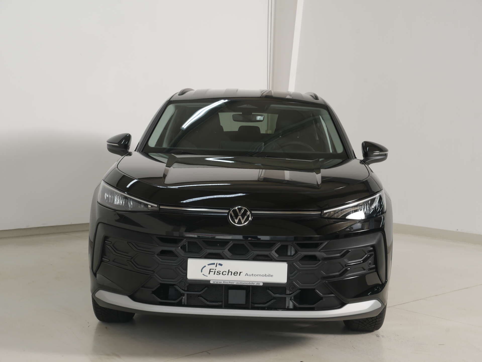 VOLKSWAGEN T-Roc, photo 1 sur 17