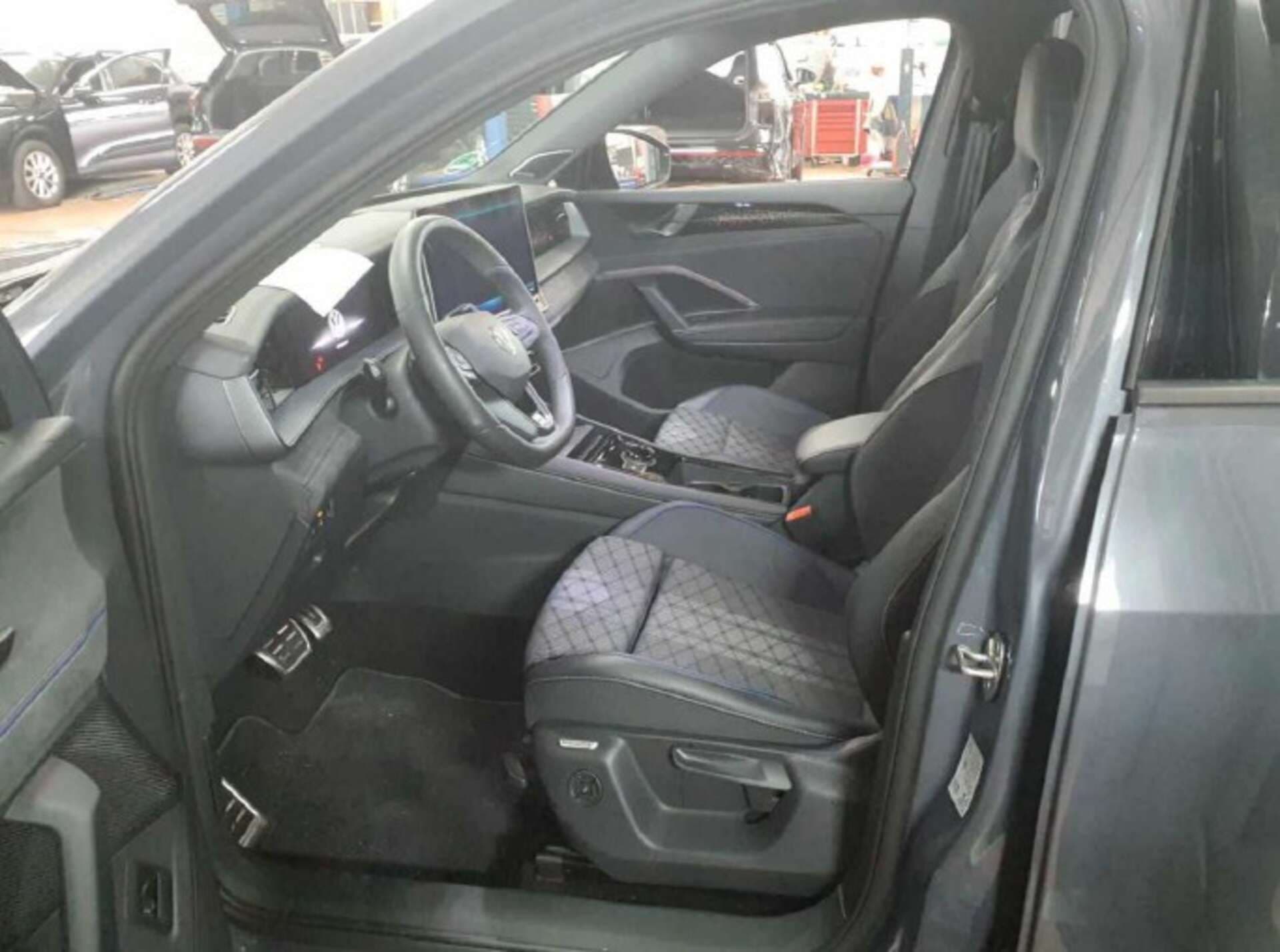 VOLKSWAGEN Tayron, photo 4 sur 8