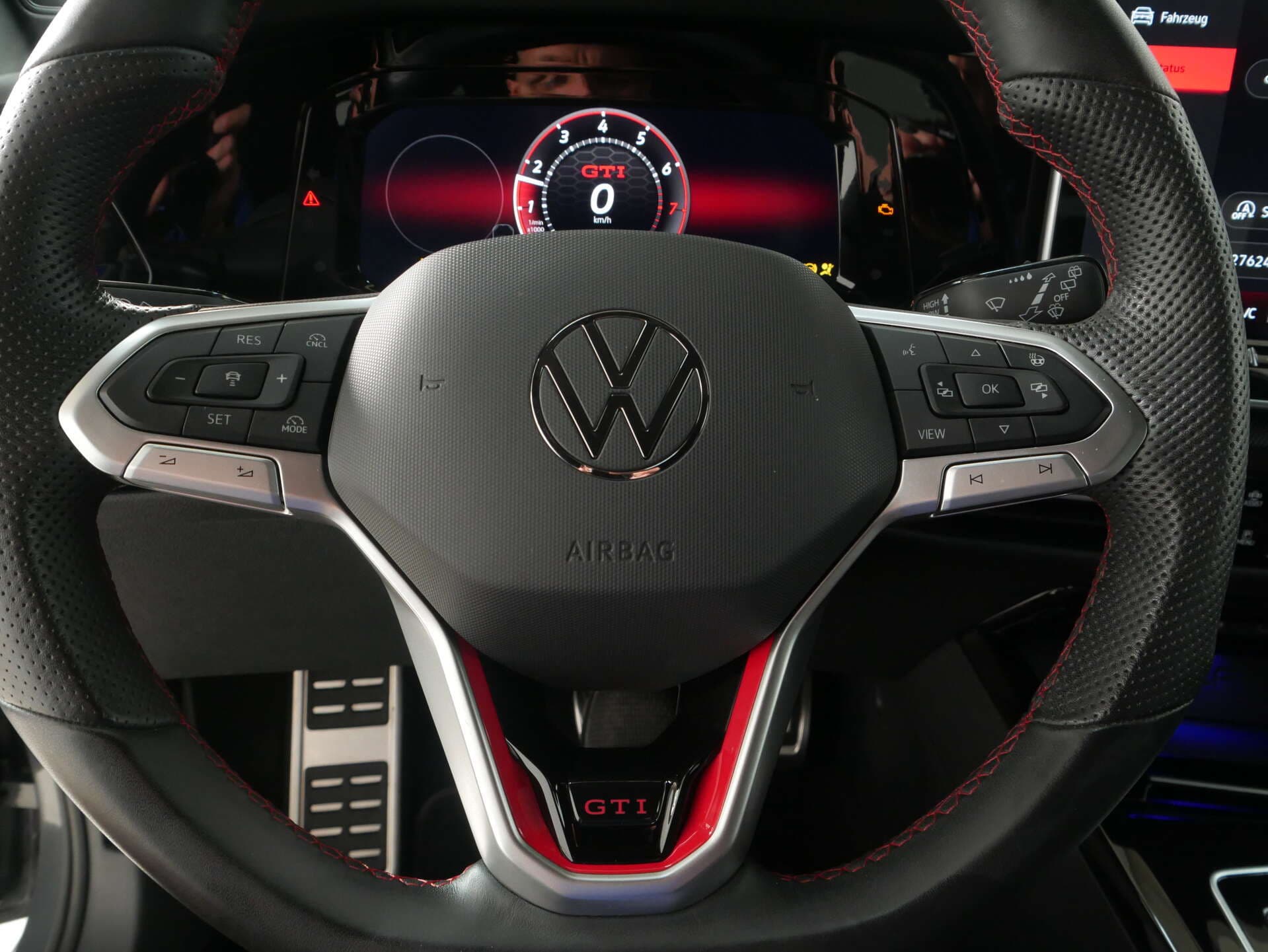 VOLKSWAGEN Golf, photo 12 sur 17