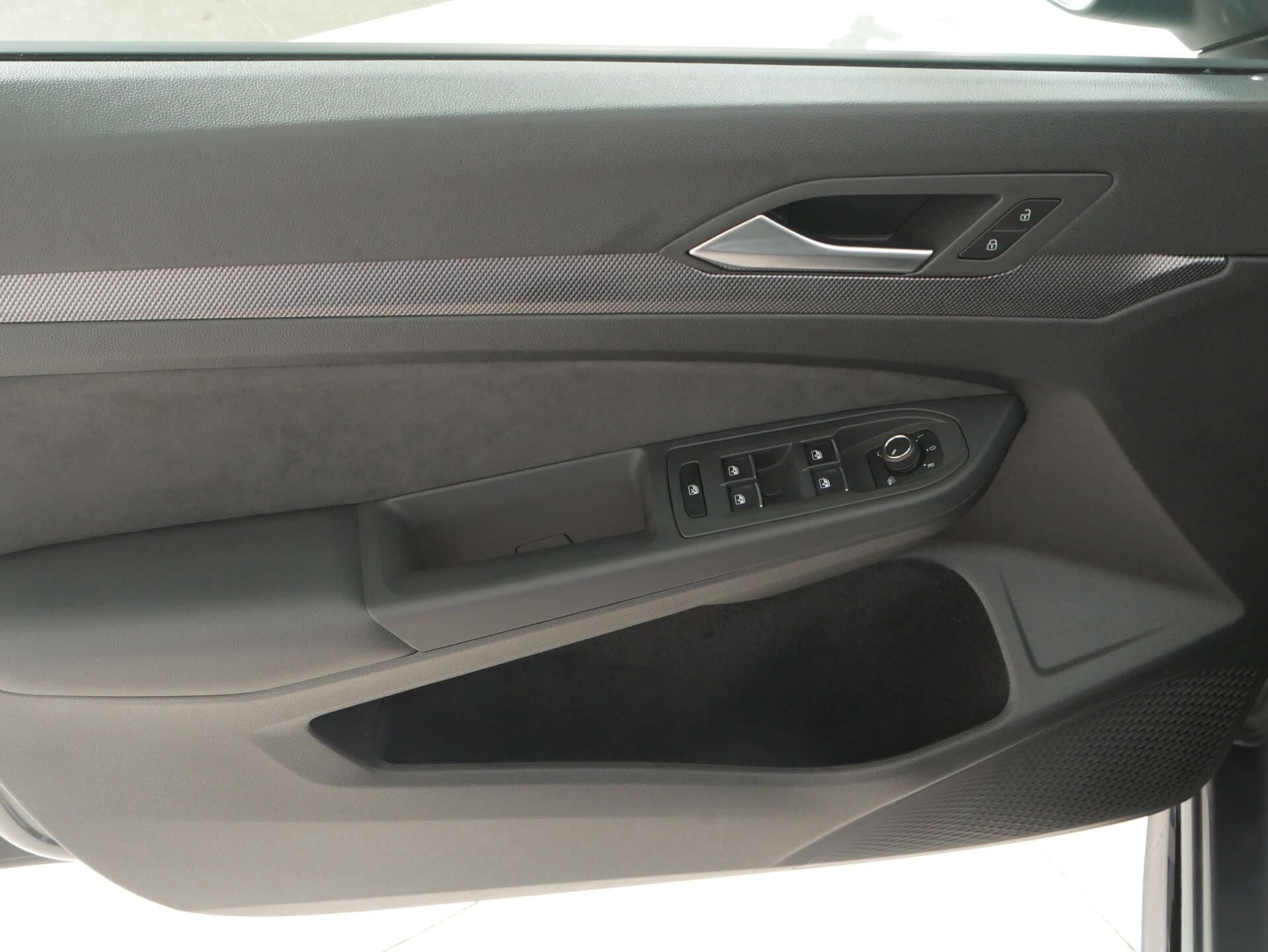 VOLKSWAGEN Golf, photo 17 sur 17