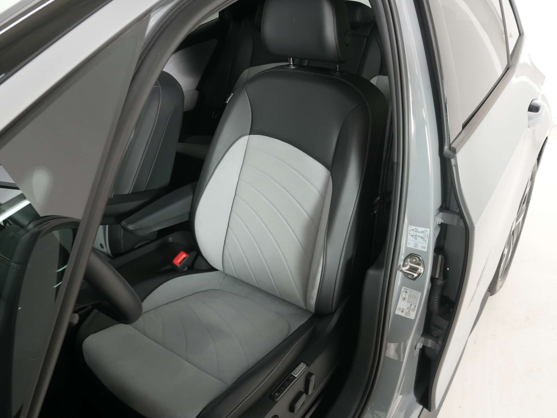 VOLKSWAGEN ID.3, photo 9 sur 17