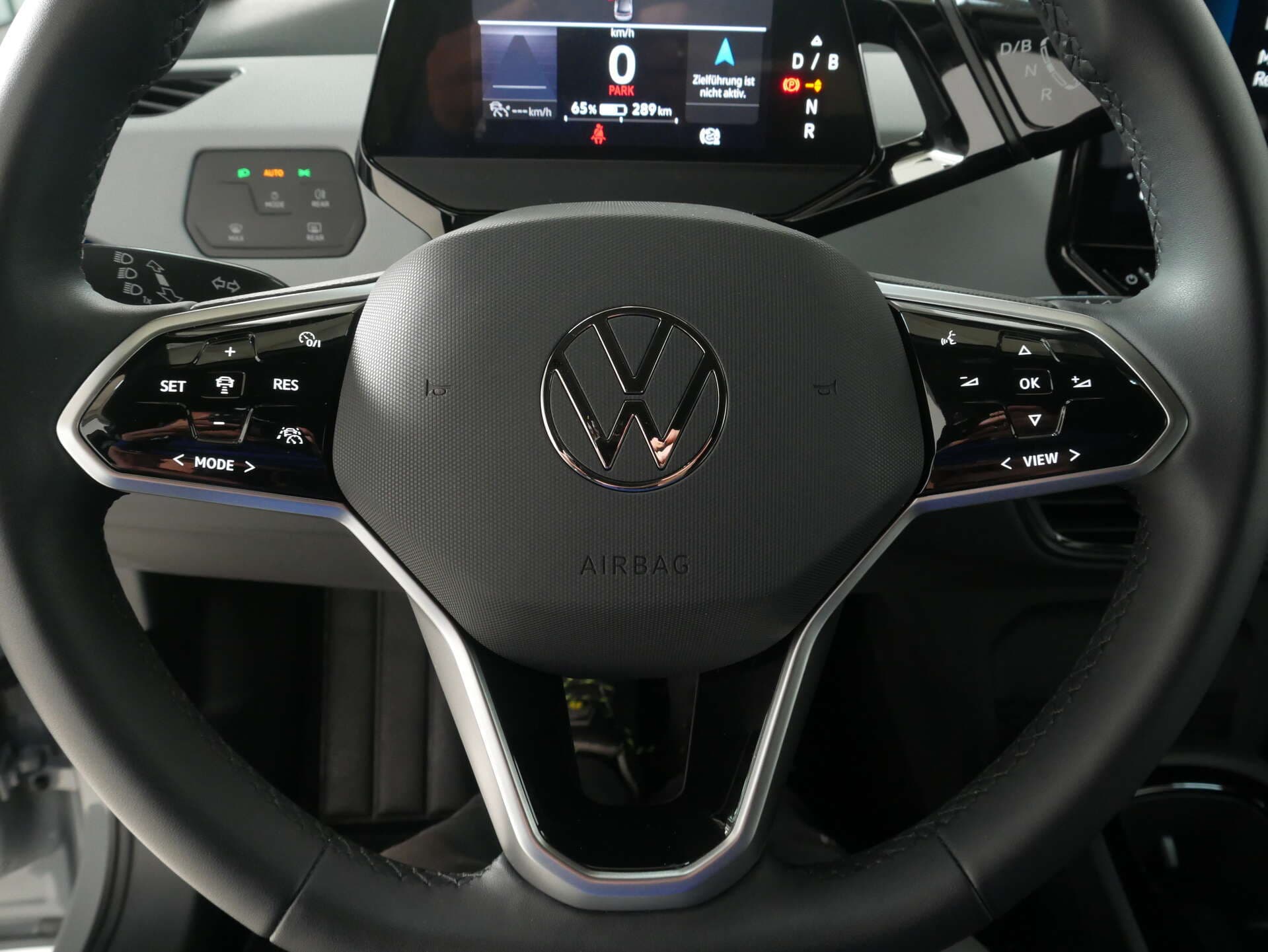VOLKSWAGEN ID.3, photo 14 sur 17