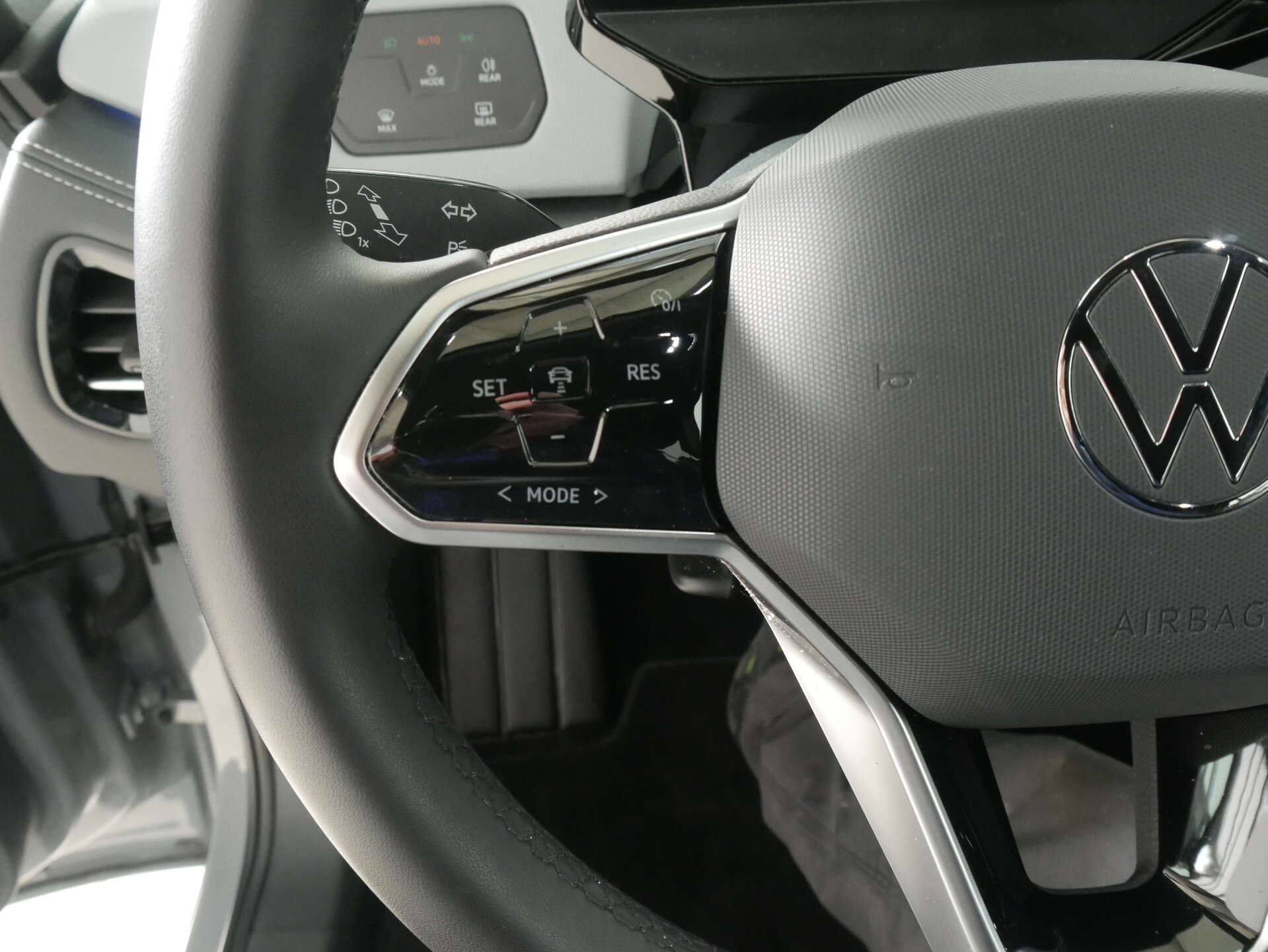 VOLKSWAGEN ID.3, photo 10 sur 17