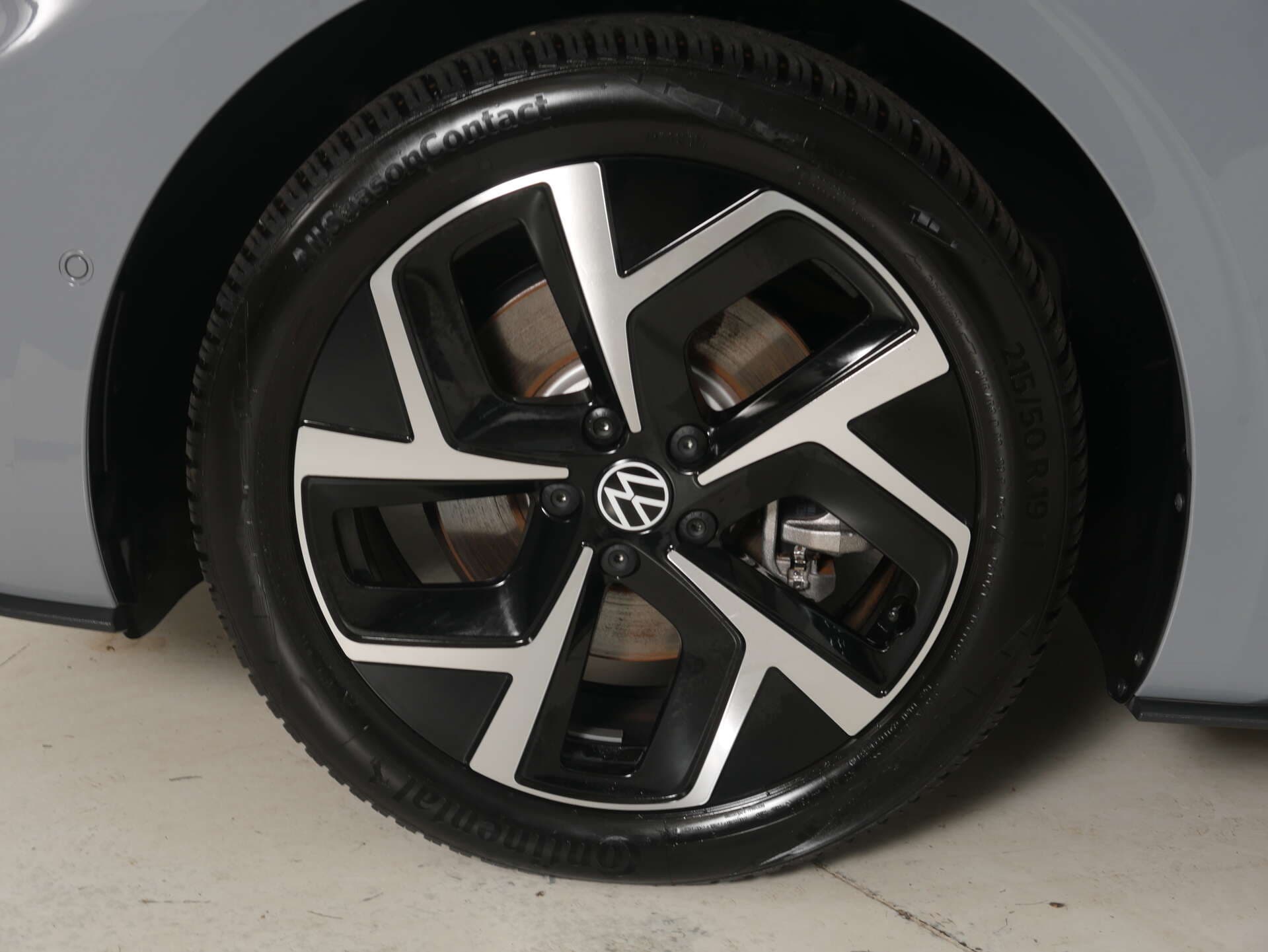 VOLKSWAGEN ID.3, photo 4 sur 17