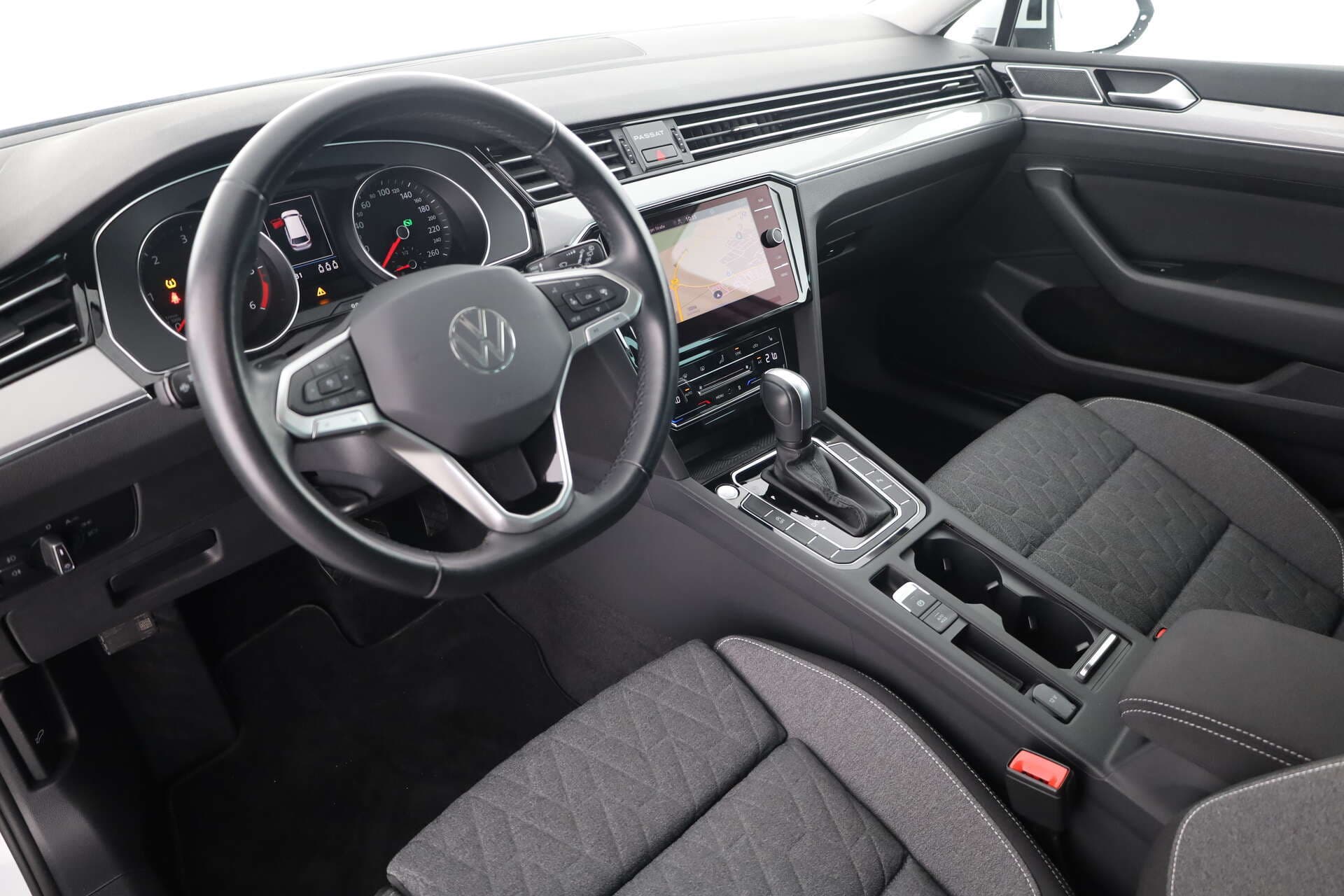 VOLKSWAGEN Passat Variant, photo 9 sur 17