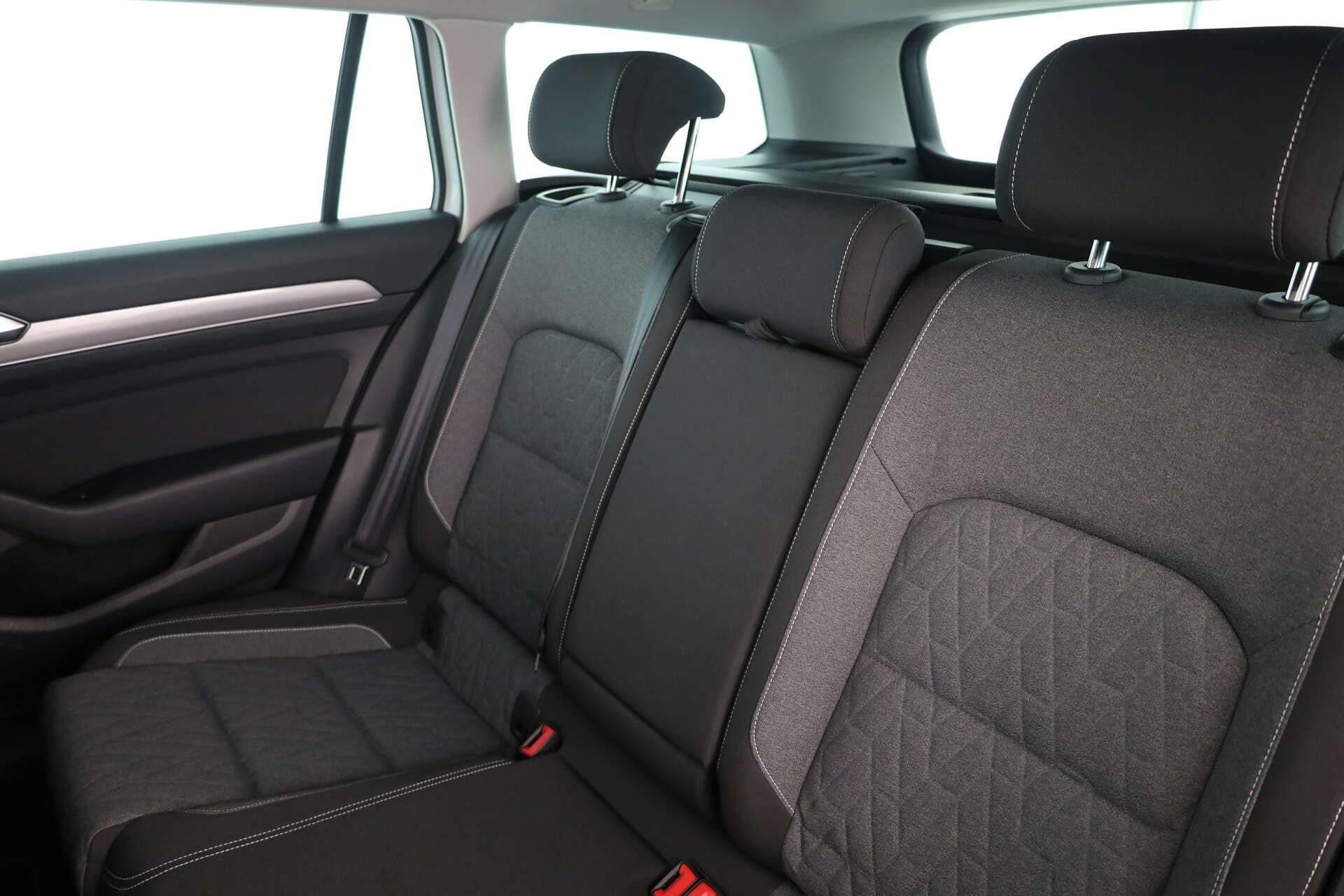 VOLKSWAGEN Passat Variant, photo 12 sur 17