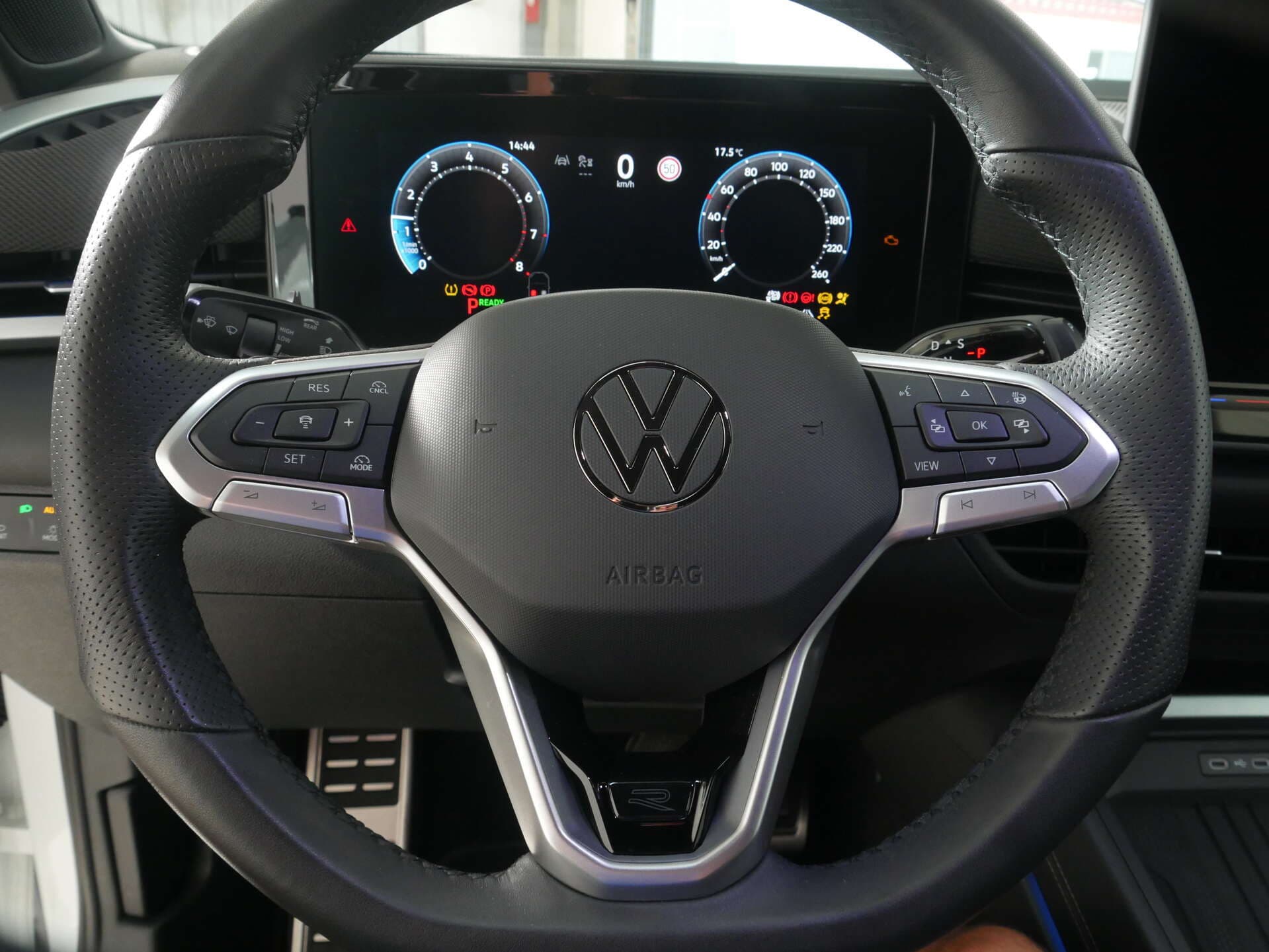 VOLKSWAGEN T-Roc, photo 12 sur 17