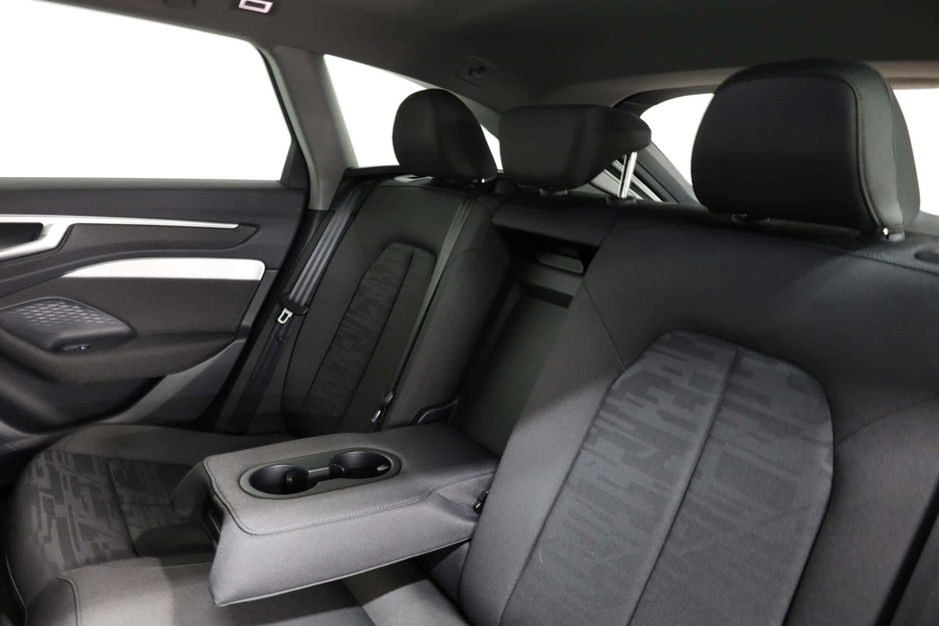 AUDI A6 Avant, photo 10 sur 17