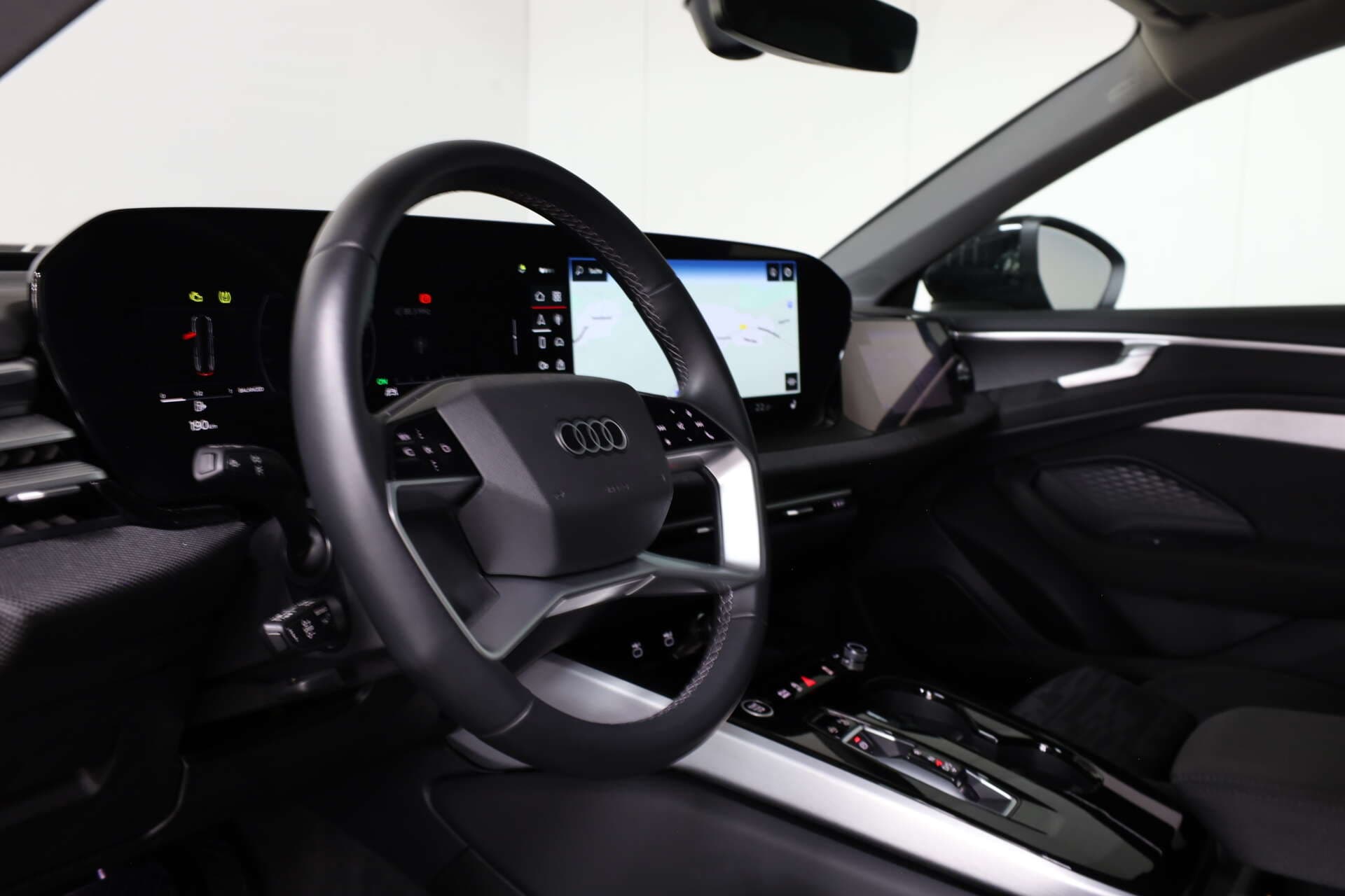 AUDI A6 Avant, photo 8 sur 17