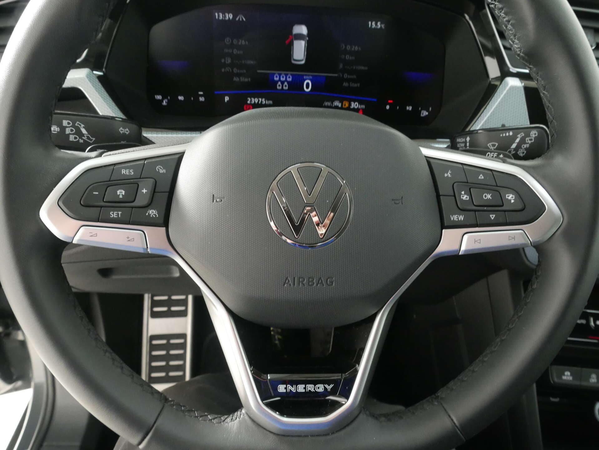 VOLKSWAGEN Touran, photo 12 sur 17
