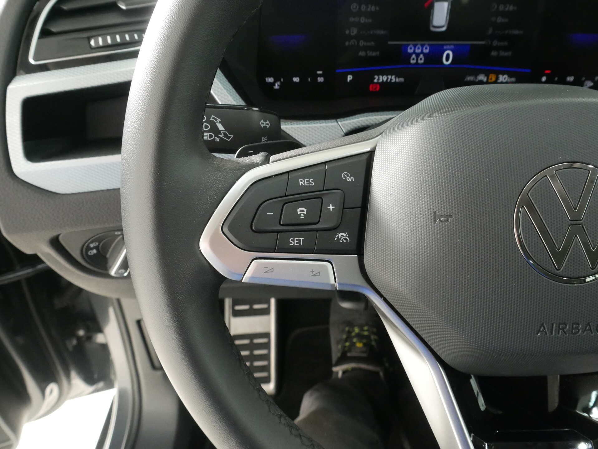 VOLKSWAGEN Touran, photo 13 sur 17