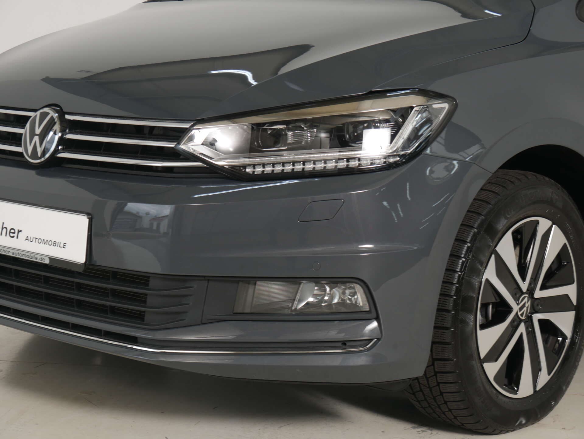 VOLKSWAGEN Touran, photo 6 sur 17