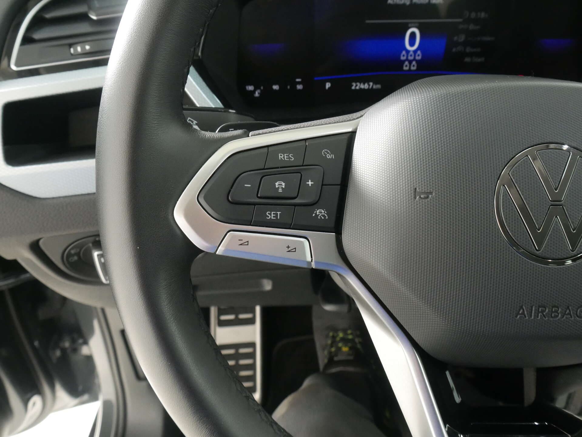 VOLKSWAGEN Touran, photo 13 sur 17