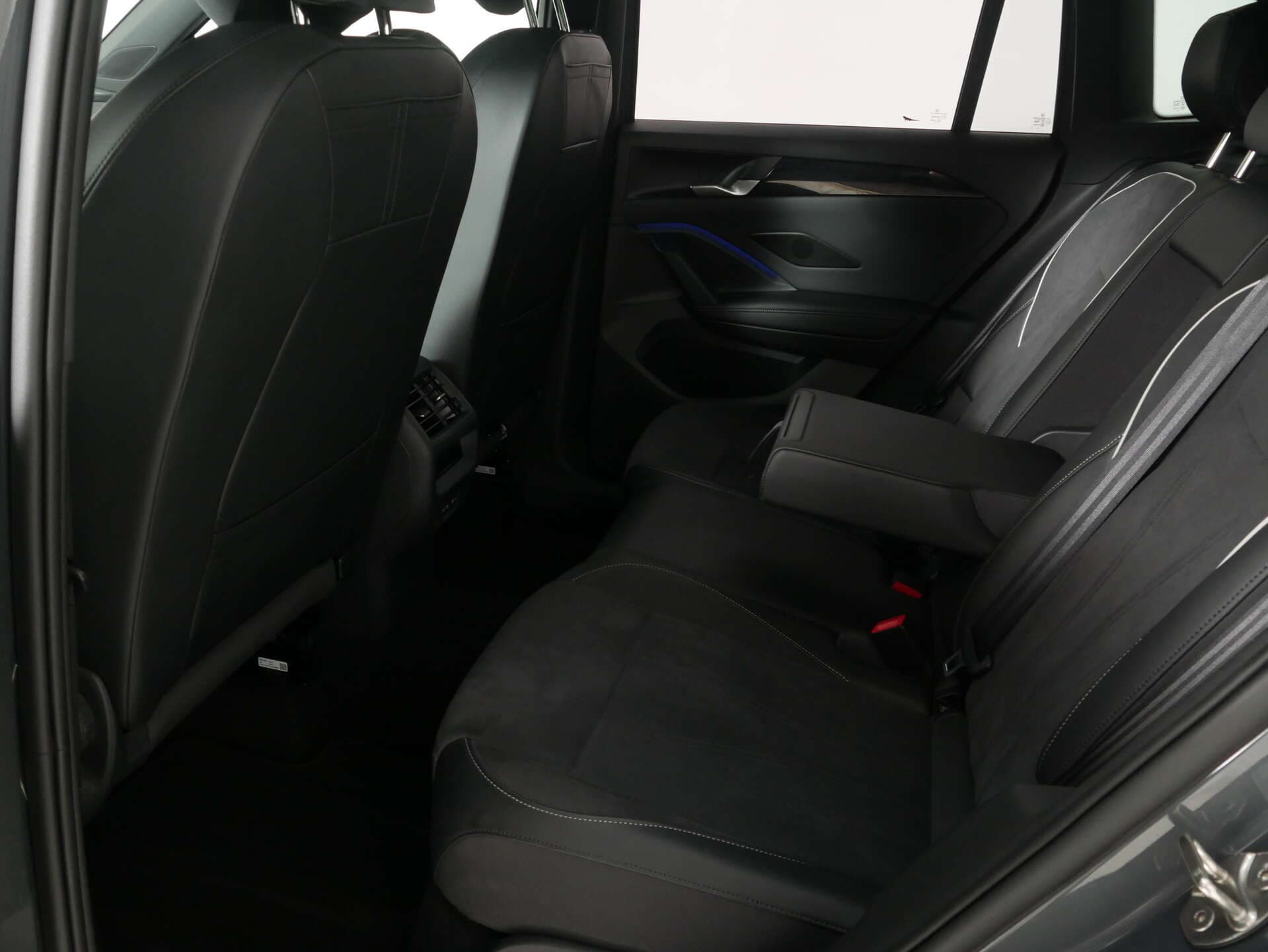 VOLKSWAGEN Tiguan, photo 12 sur 17
