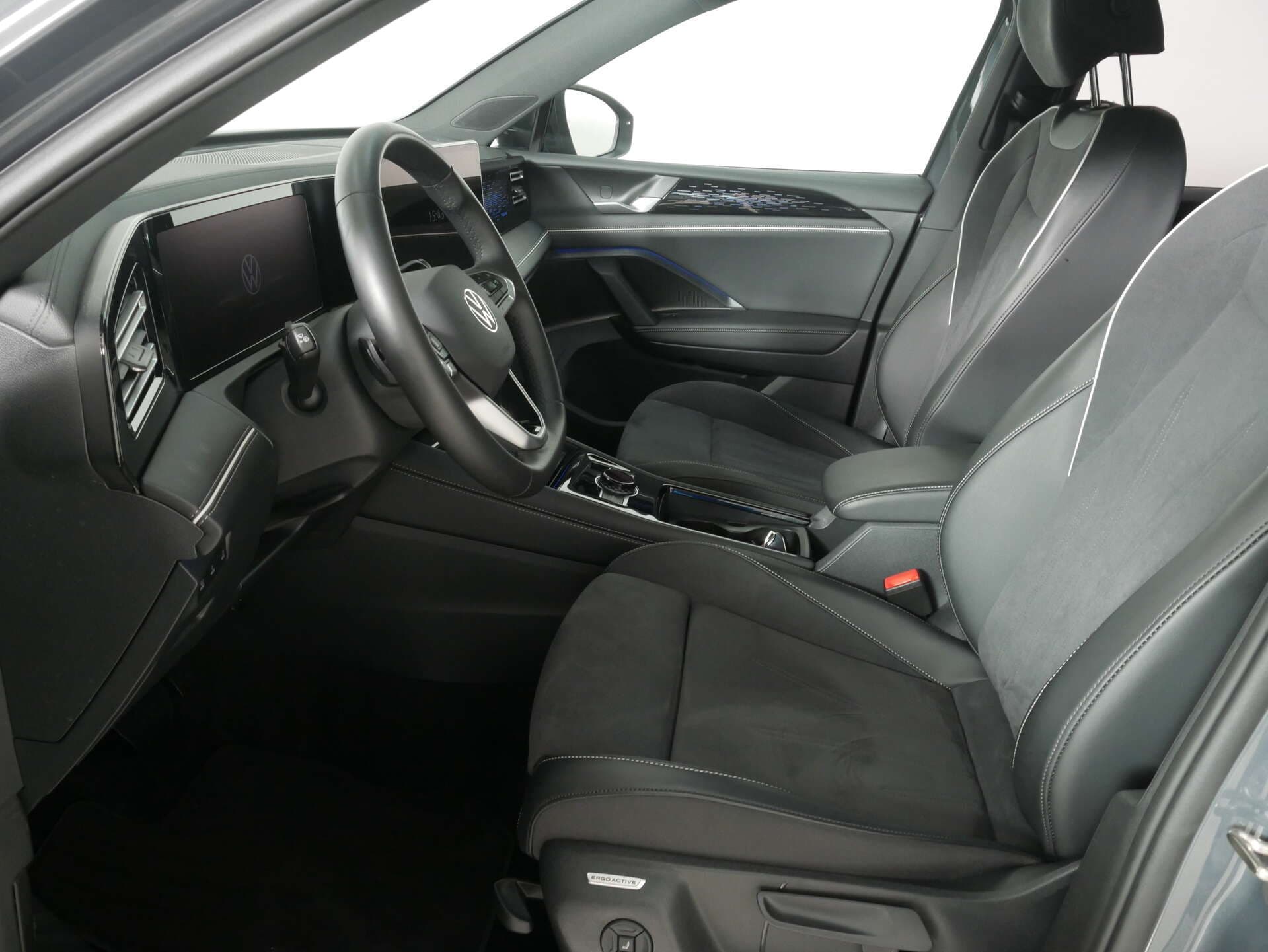 VOLKSWAGEN Tiguan, photo 13 sur 17