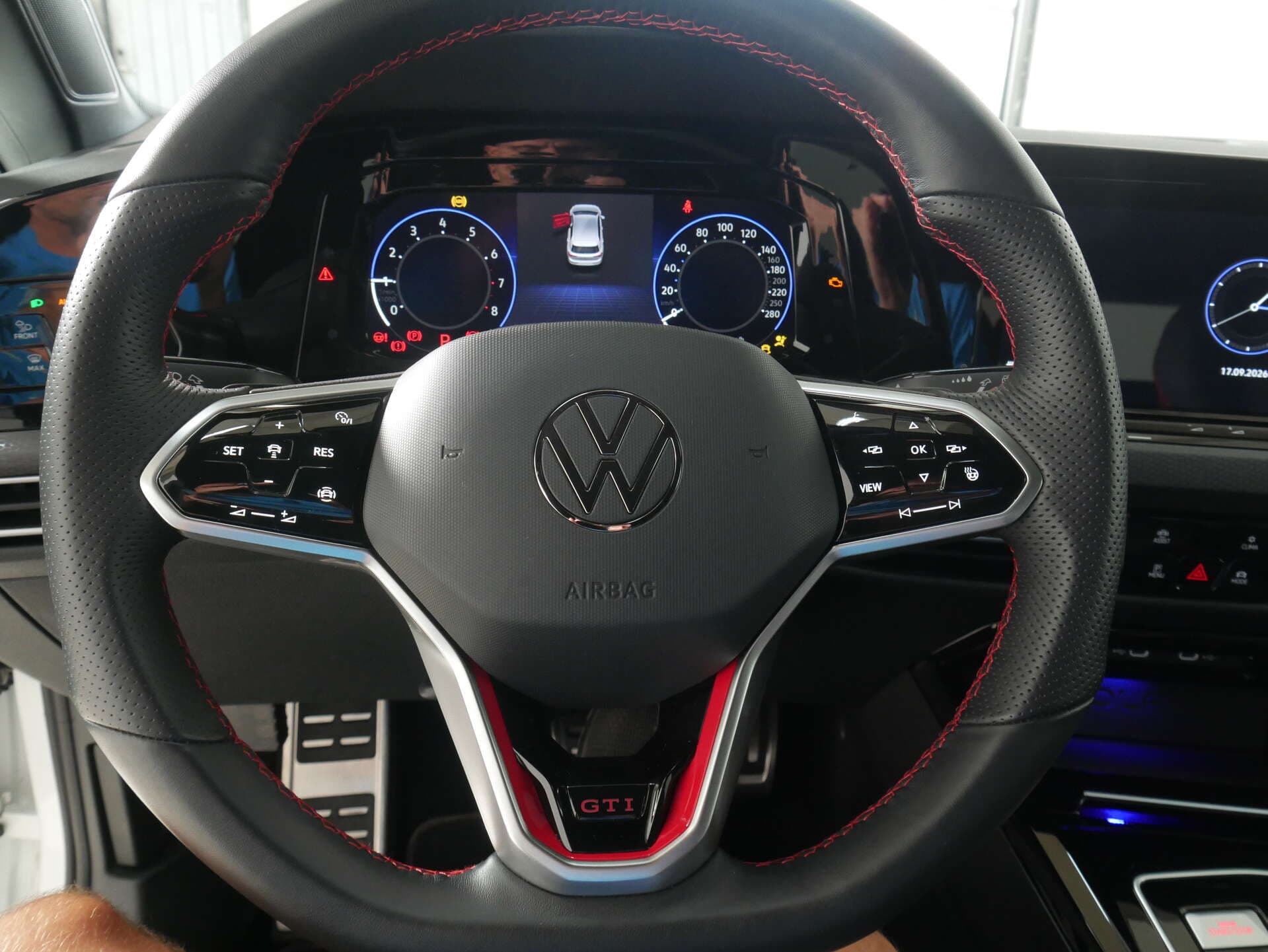 VOLKSWAGEN Golf, photo 9 sur 17