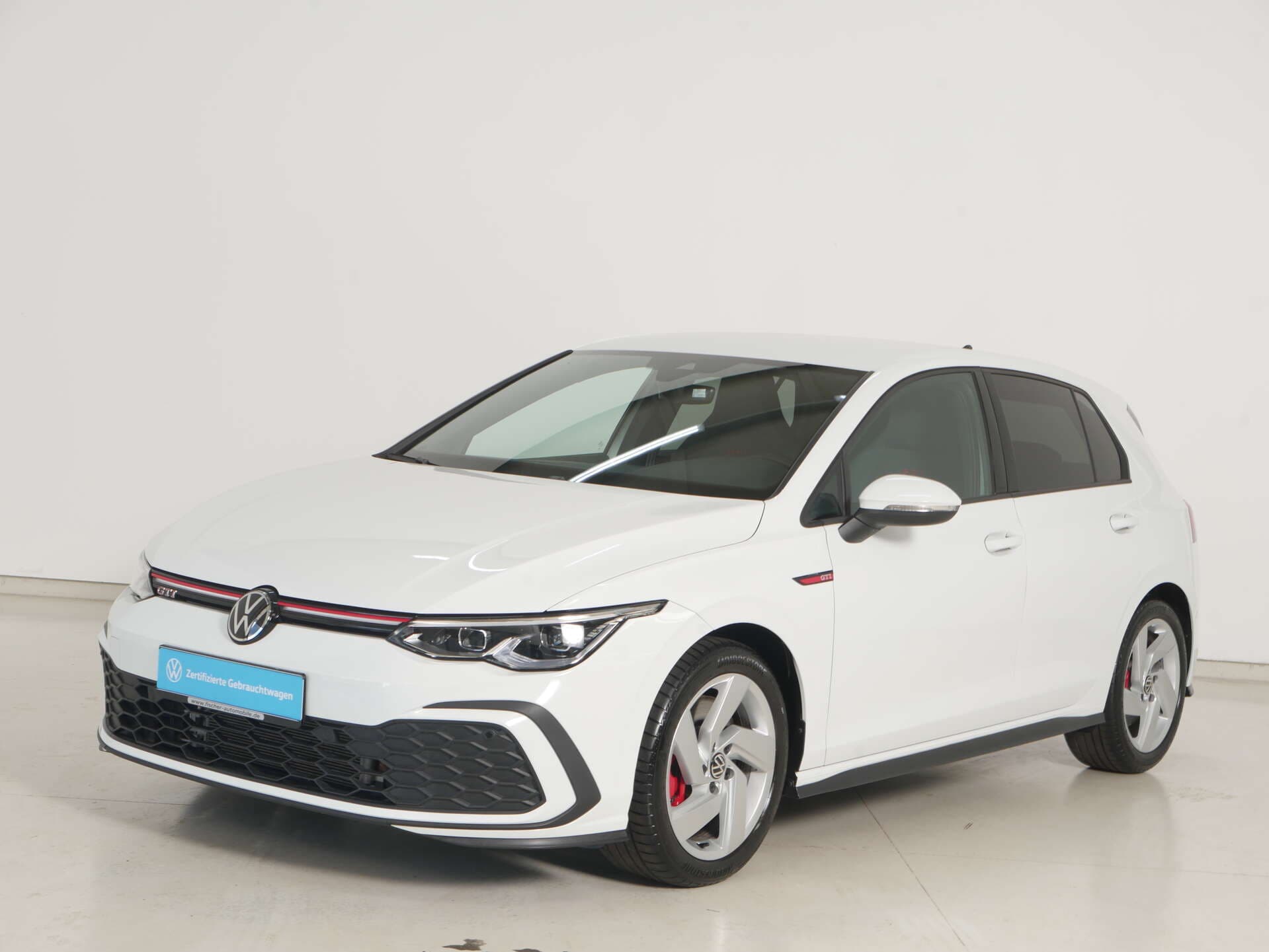 VOLKSWAGEN Golf, photo 1 sur 17