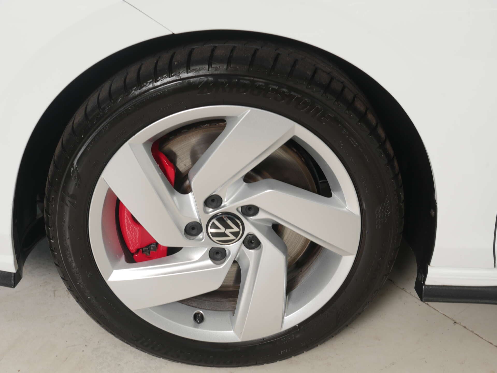 VOLKSWAGEN Golf, photo 4 sur 17