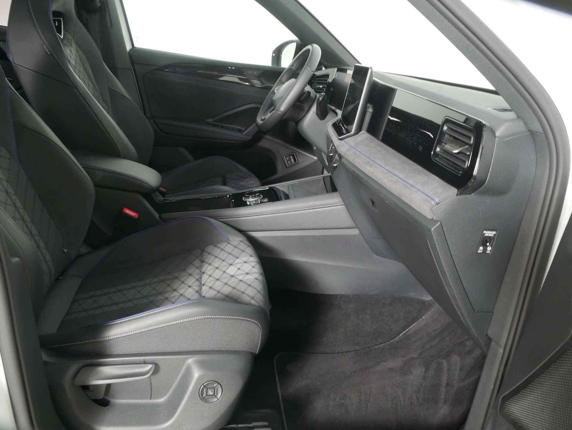 VOLKSWAGEN Tiguan, photo 17 sur 17