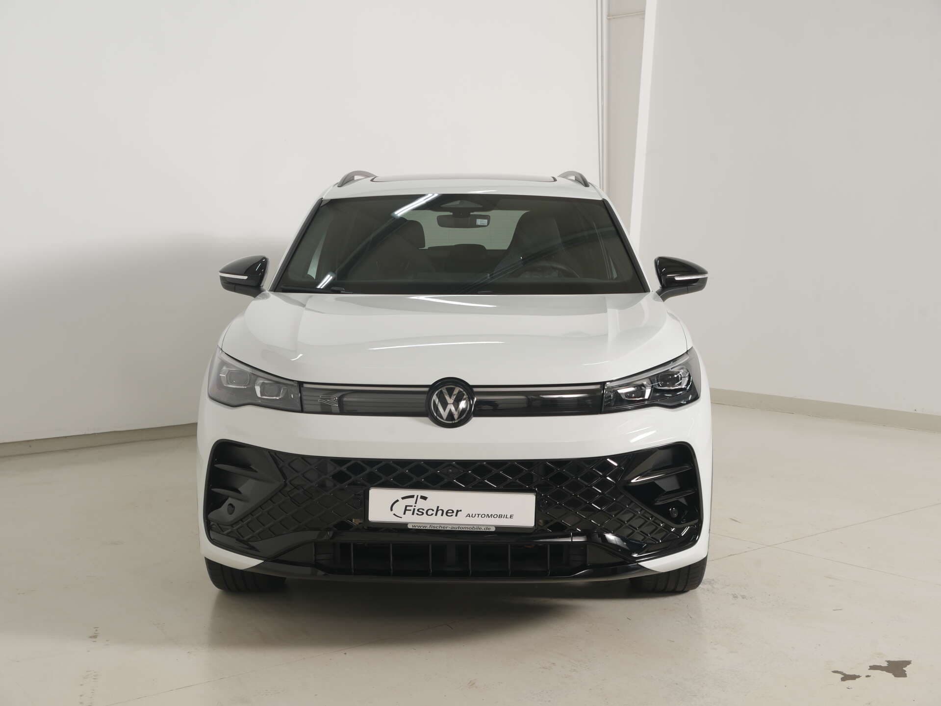 VOLKSWAGEN Tiguan, photo 1 sur 17