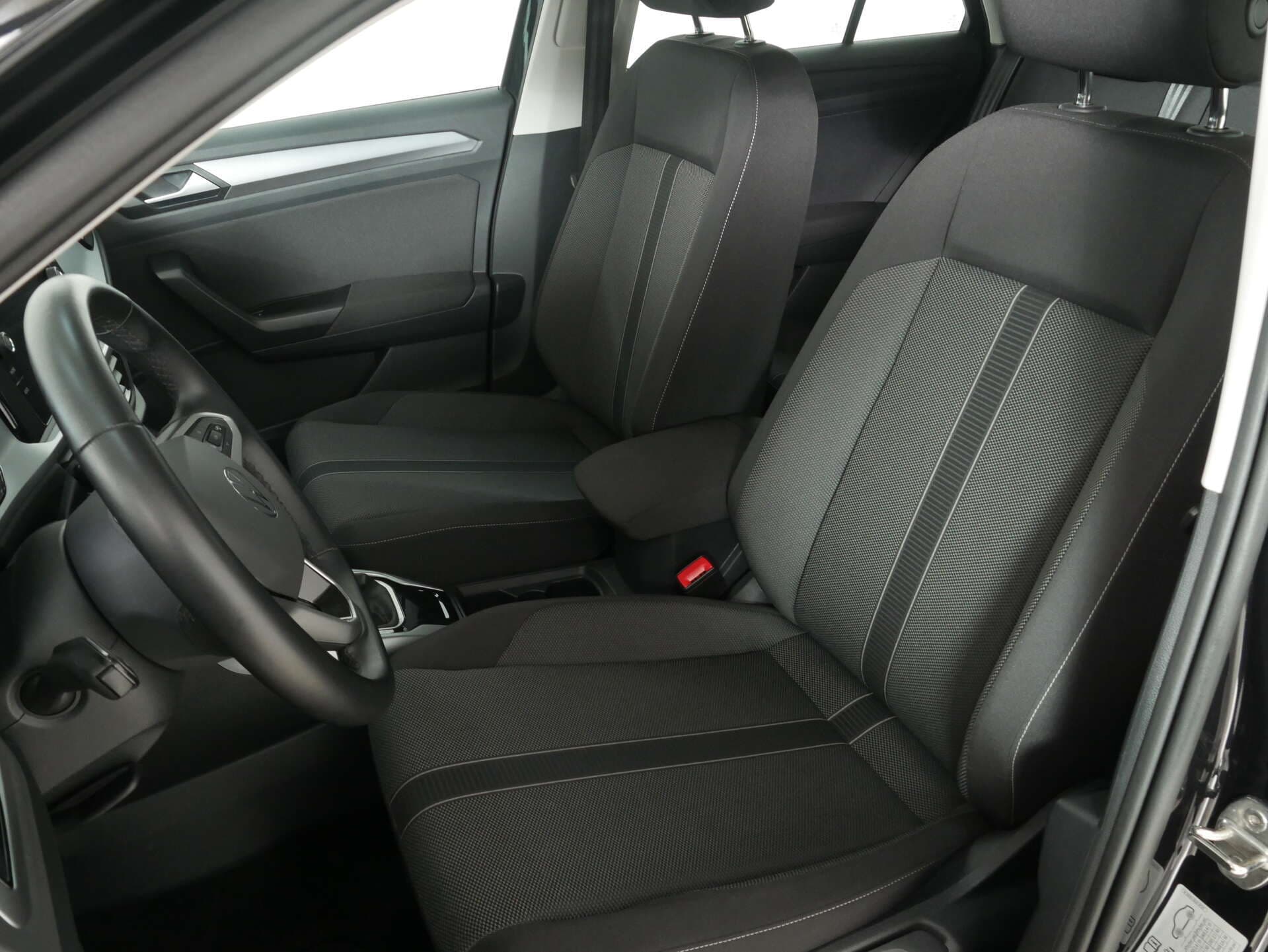 VOLKSWAGEN T-Roc, photo 14 sur 17