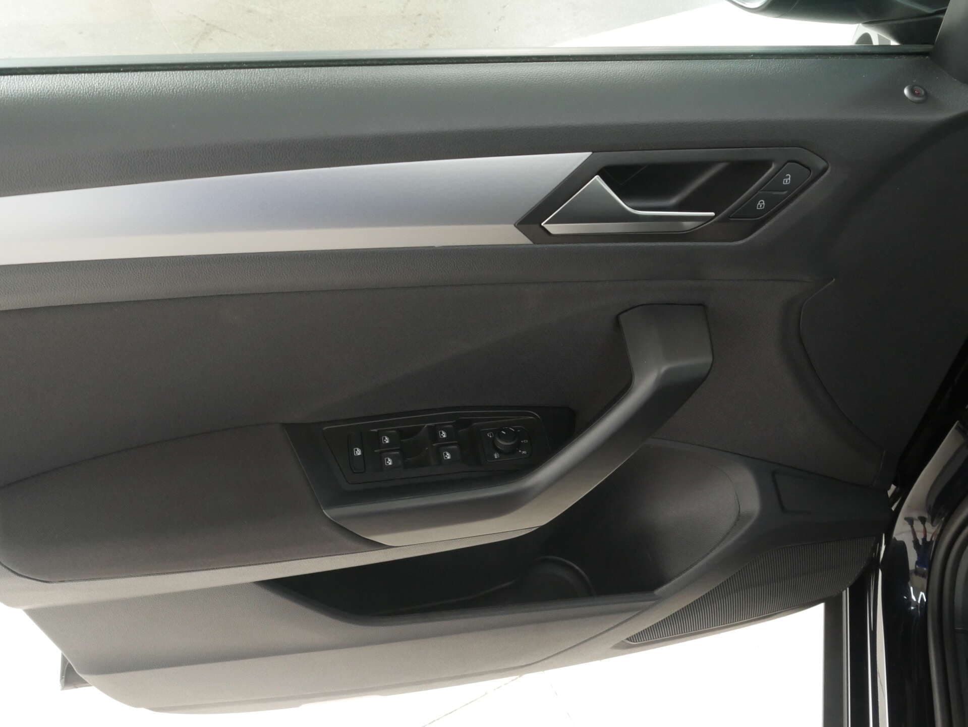VOLKSWAGEN T-Roc, photo 15 sur 17