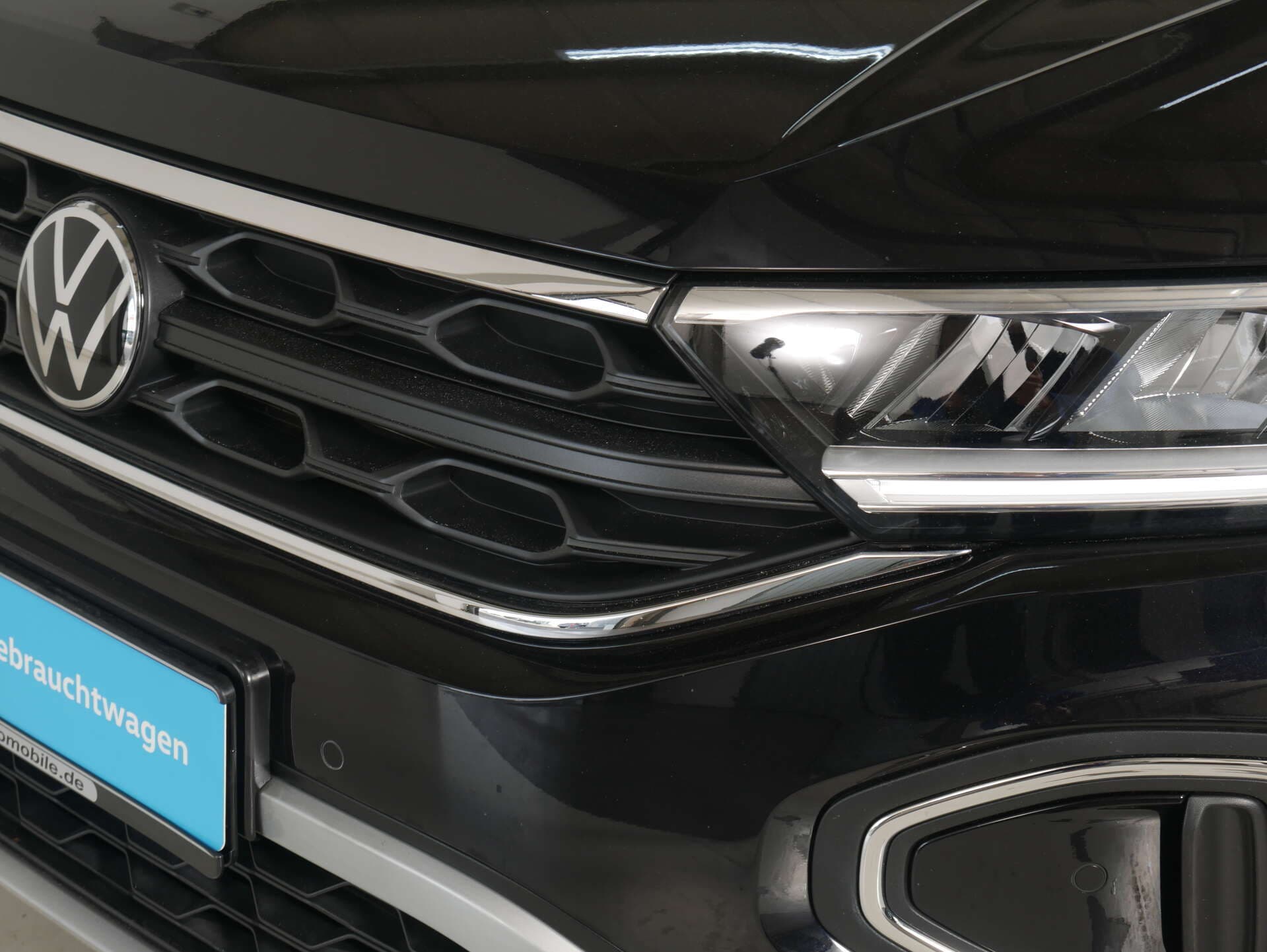 VOLKSWAGEN T-Roc, photo 3 sur 17