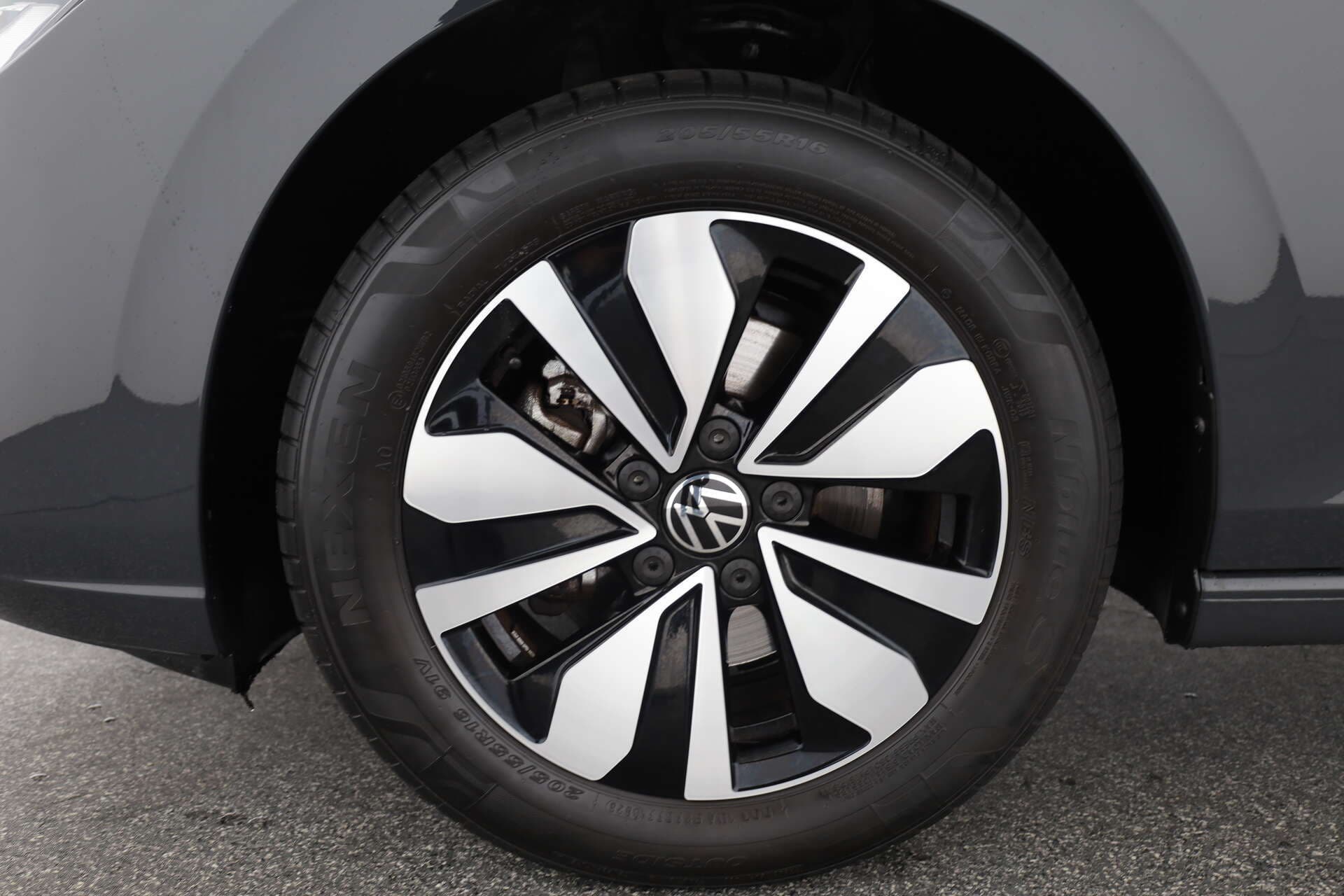 VOLKSWAGEN Golf, photo 8 sur 17