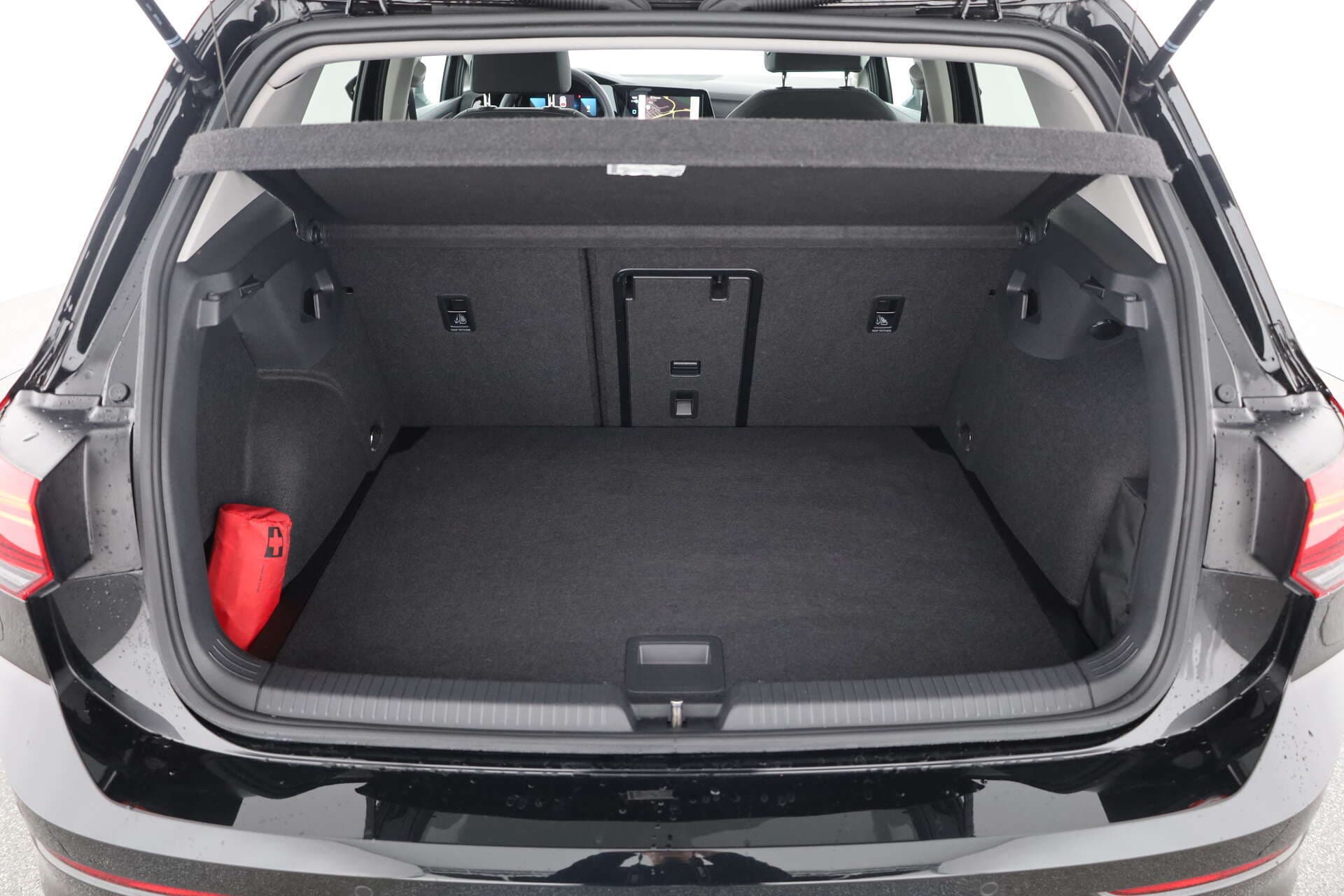 VOLKSWAGEN Golf, photo 13 sur 17