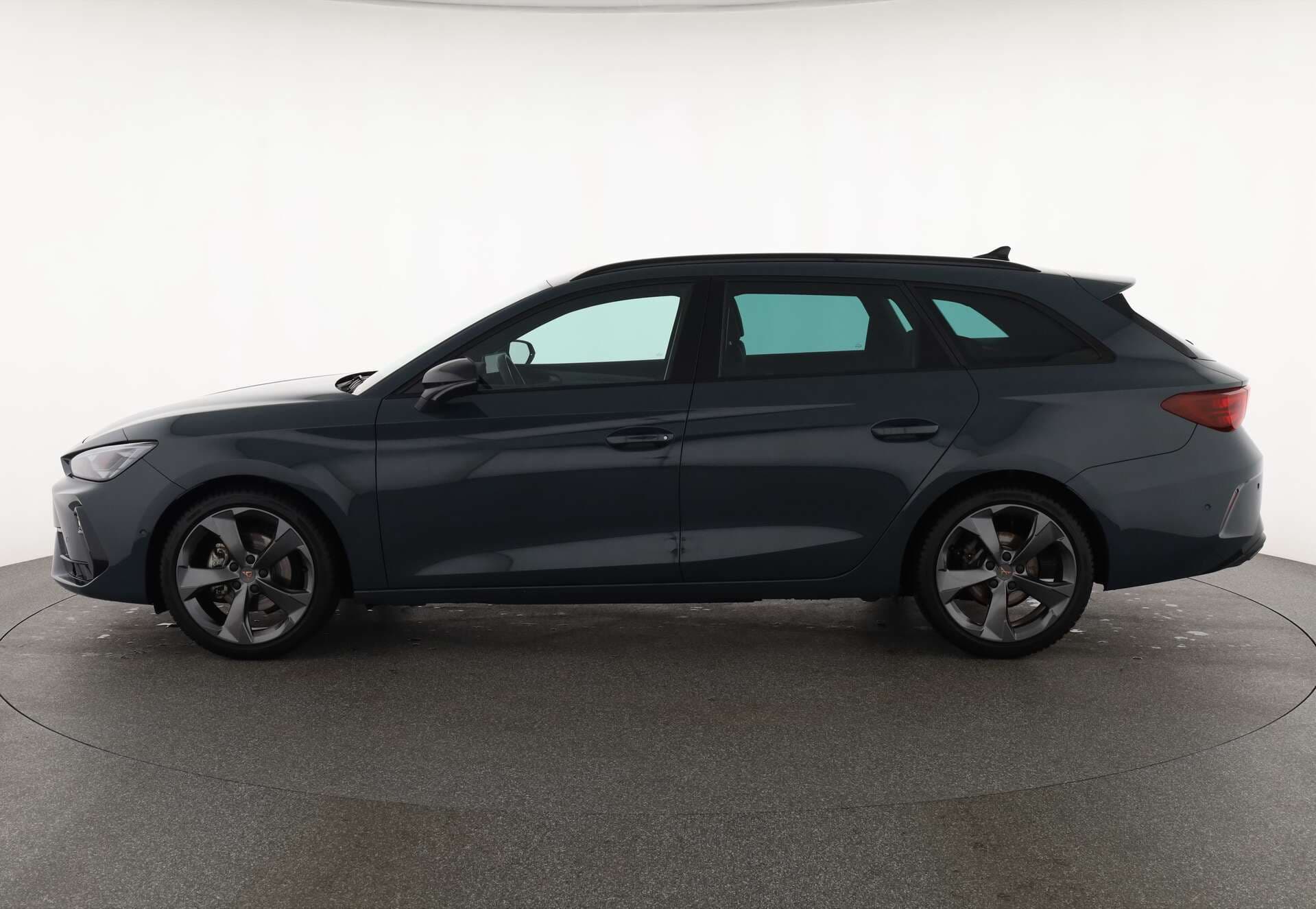 CUPRA Leon Sportstourer, photo 4 sur 17